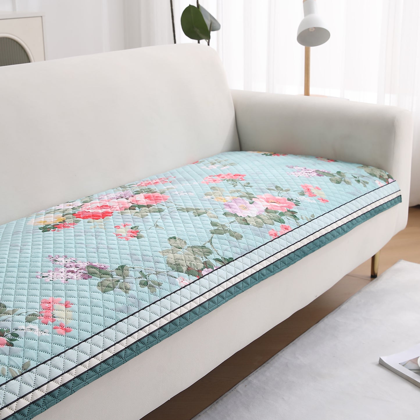 LiefNest Holland Velvet Sofa Cover Mat with Foam Filling - Fresh Floral Pastel Blue
