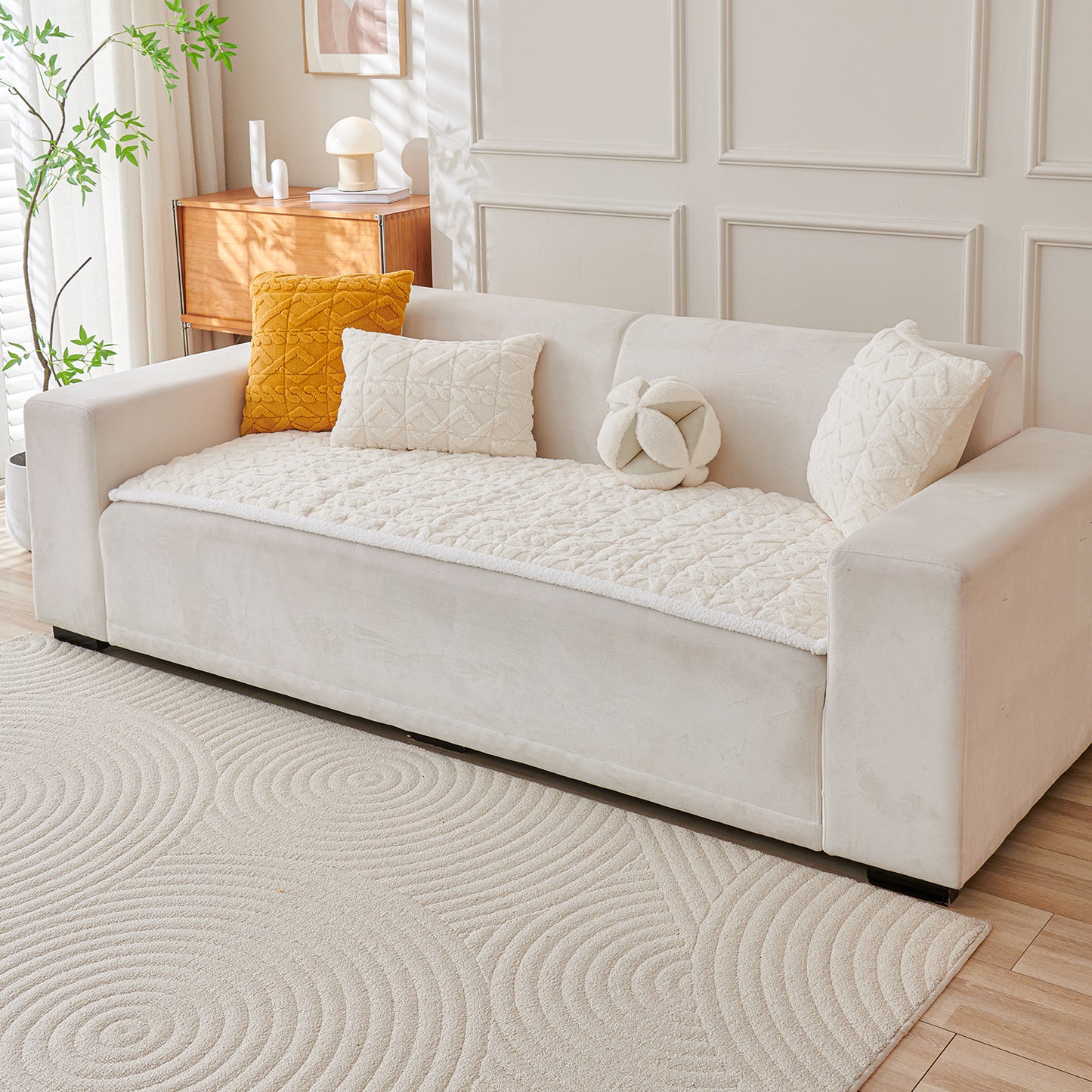 'Italian Caelora' Luxury Jacquard Plush Sofa Cover Mat and Anti-Slip Armrest Covers - Pearl Whit