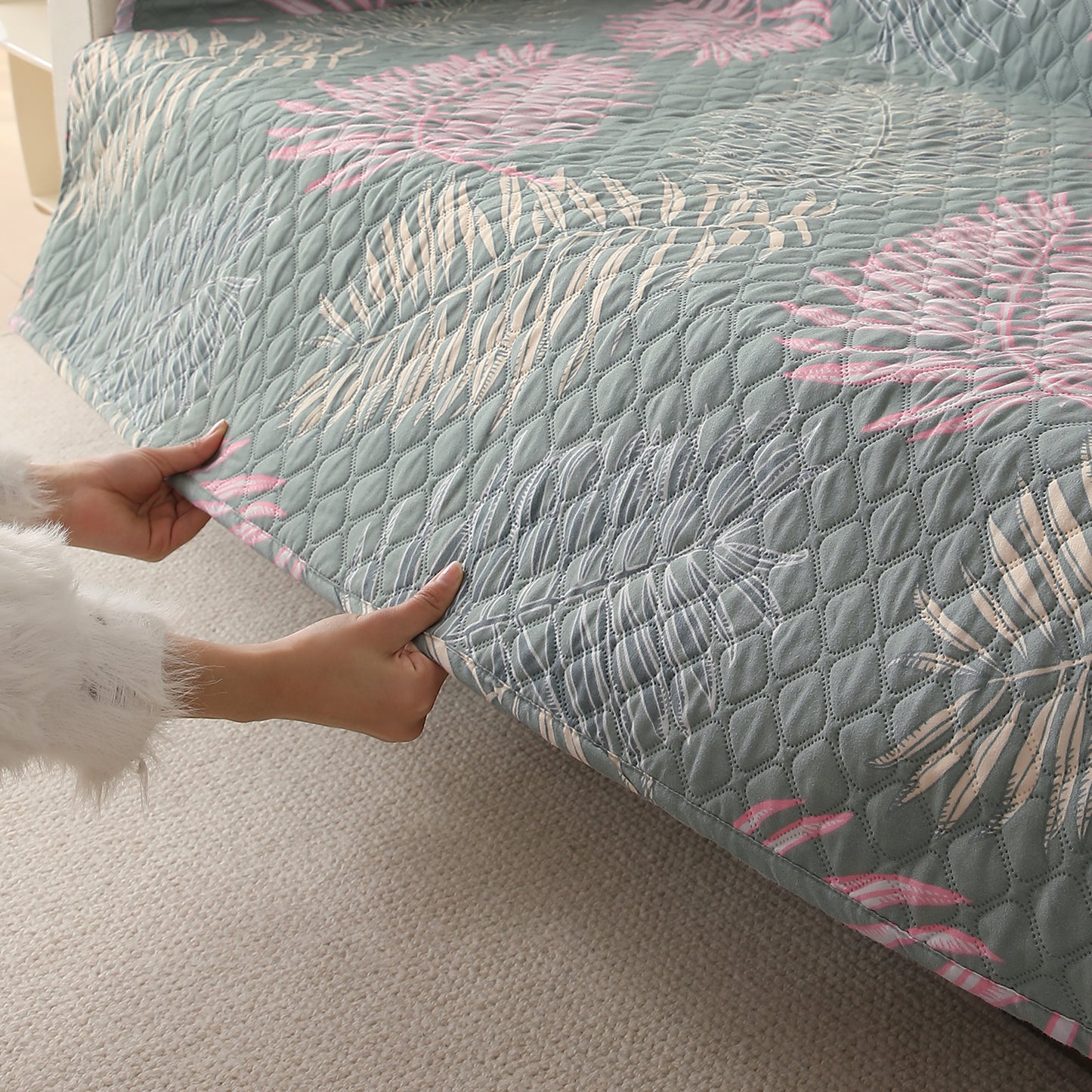 Polyester Printed Quilted Sofa Cover Mats, Tropical Leaves Pastel Green
