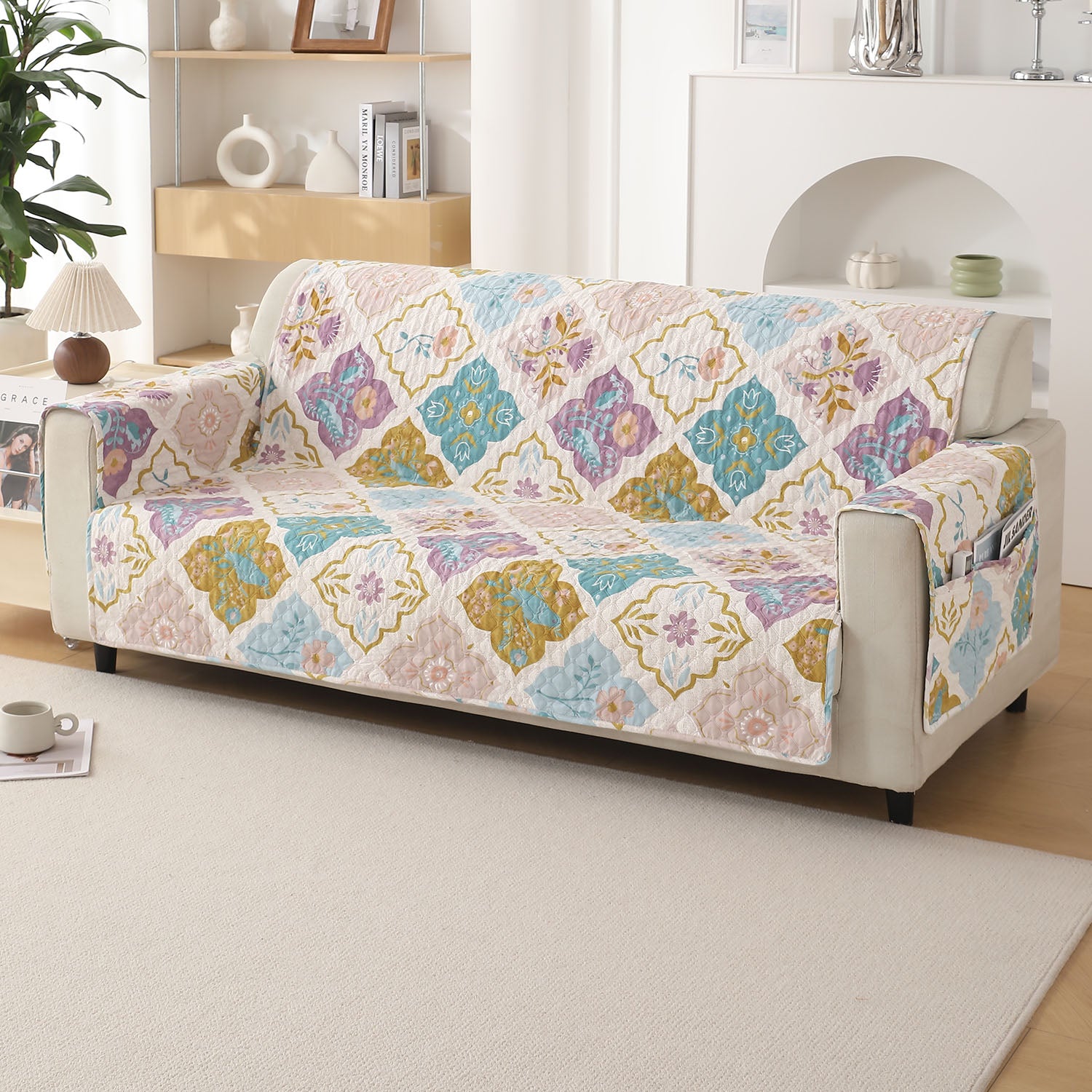 Quatrefoil Multicolor Printed three seater quilted sofa cover