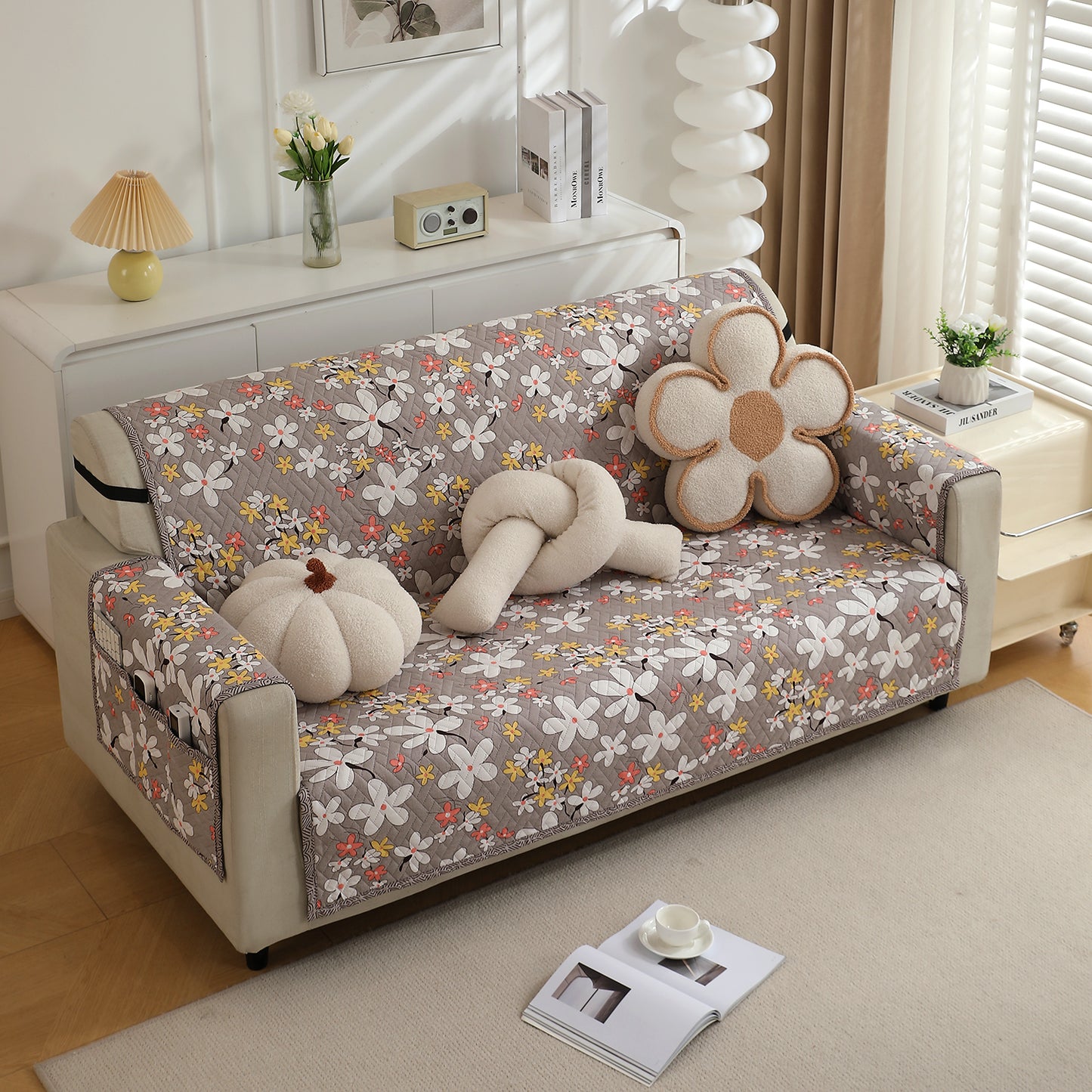 Quilted Sofa Cover with Pockets, Pastel Brown Sandwort Flower