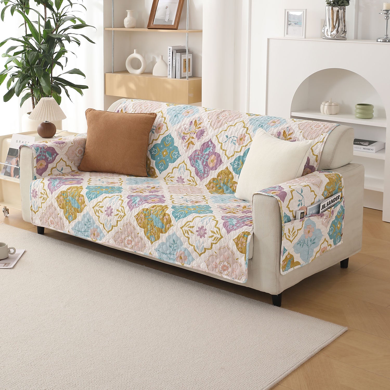 2 Seater Quatrefoil Multicolor Printed quilted sofa cover