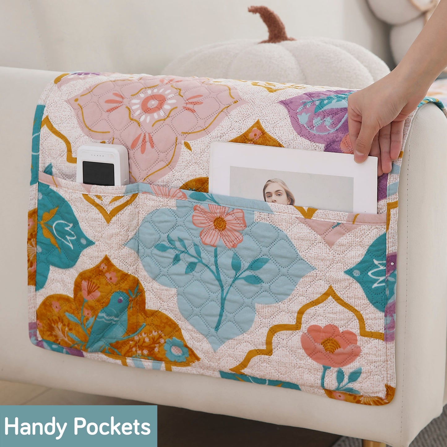 Polyester 2 Pcs Printed Quilted Sofa Armrest Cover, Quatrefoil Multicolor