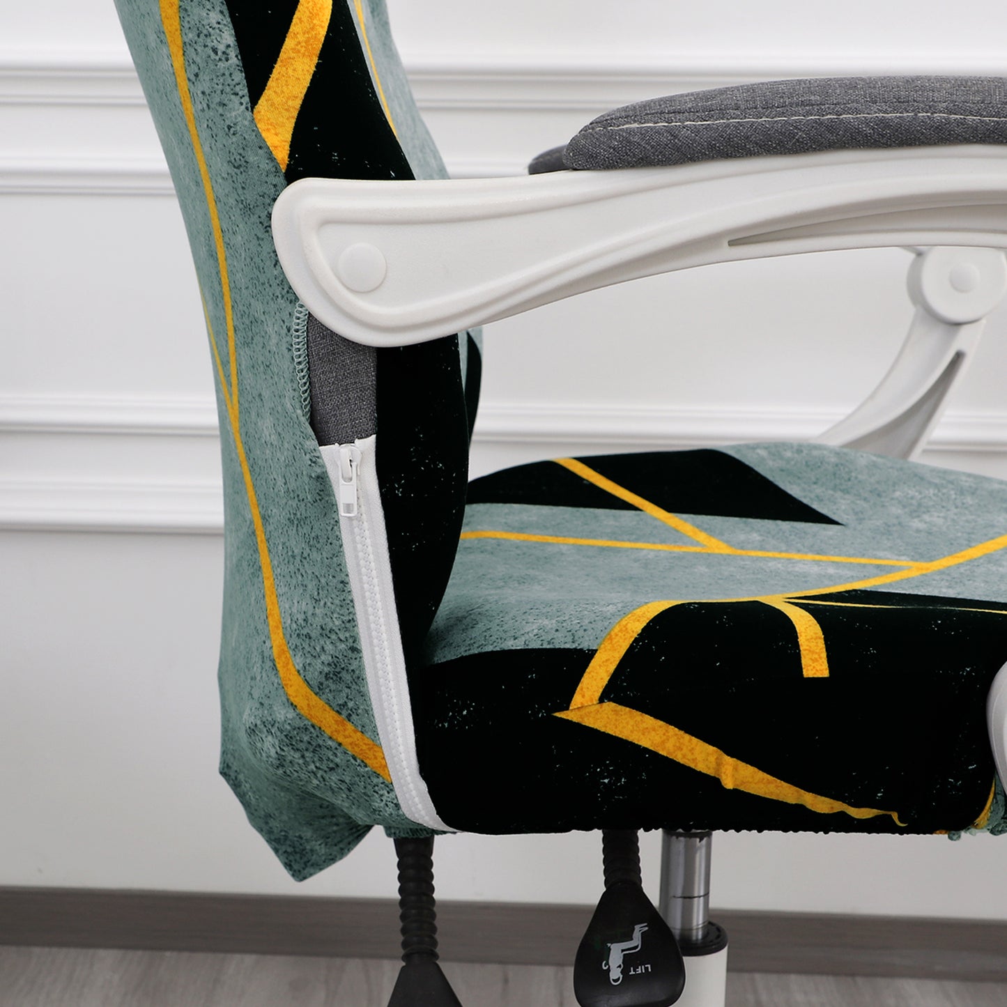 Printed Office Chair Cover for Executive Chair (High-Back) – 140 GSM Stretchable Fabric – Washable & Anti-Slip – Fits Big & Tall Office Chairs, Multicolor Abstract Geometry