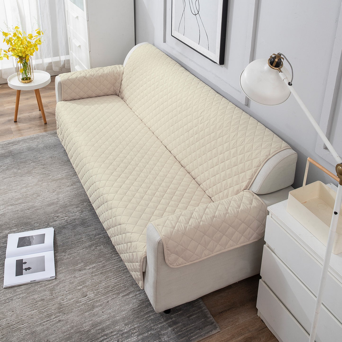 Quilted Polyester Sofa Cover Mat Pet Friendly, Cream