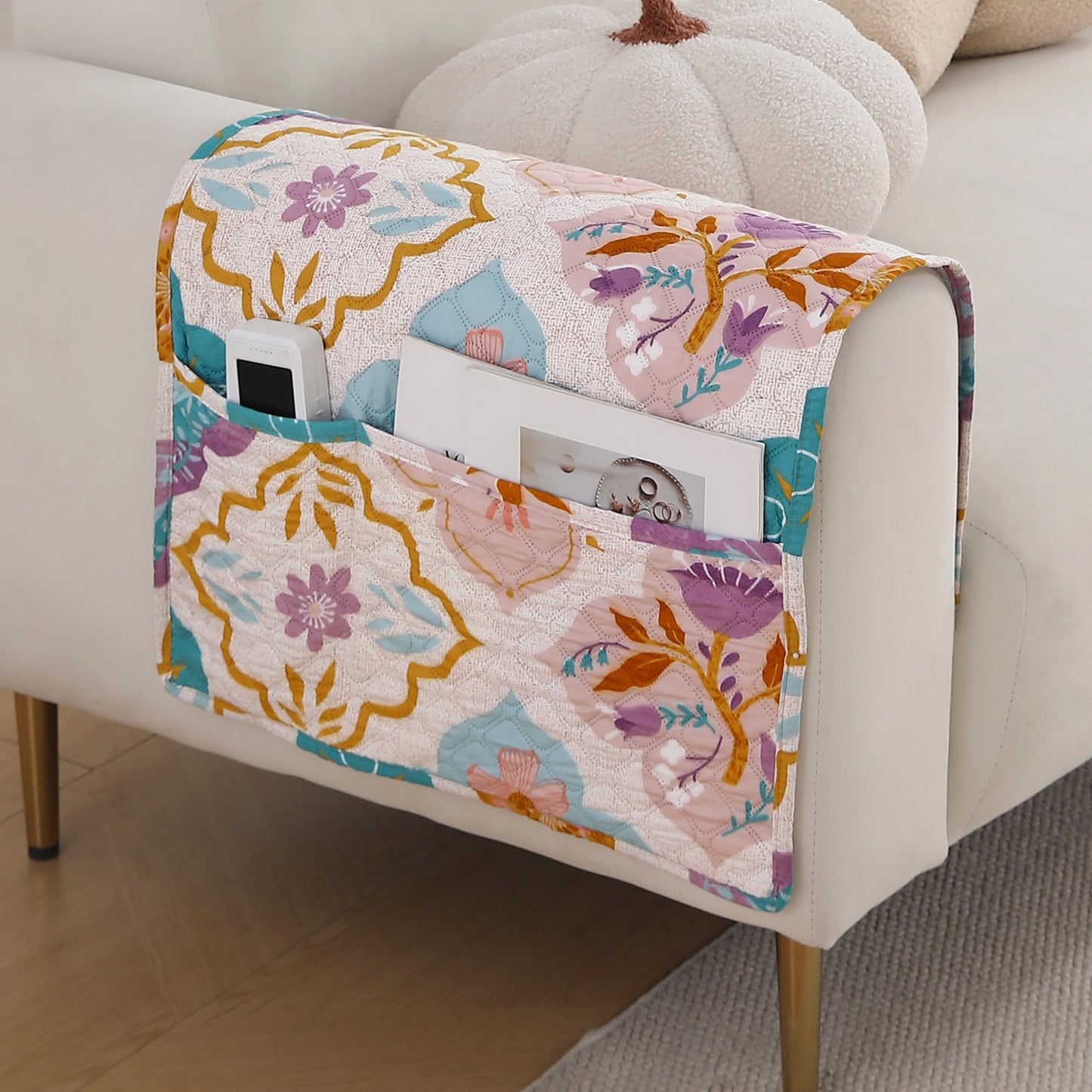Polyester 2 Pcs Printed Quilted Sofa Armrest Cover, Quatrefoil Multicolor