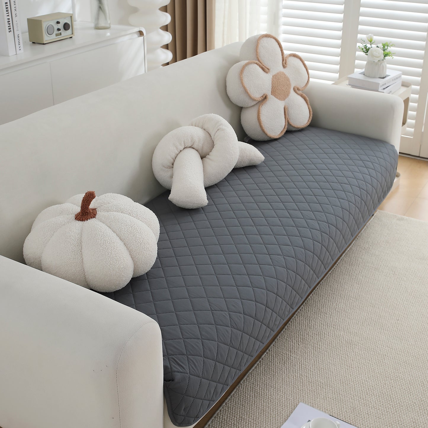 Waterproof Quilted Mats, Dark Grey