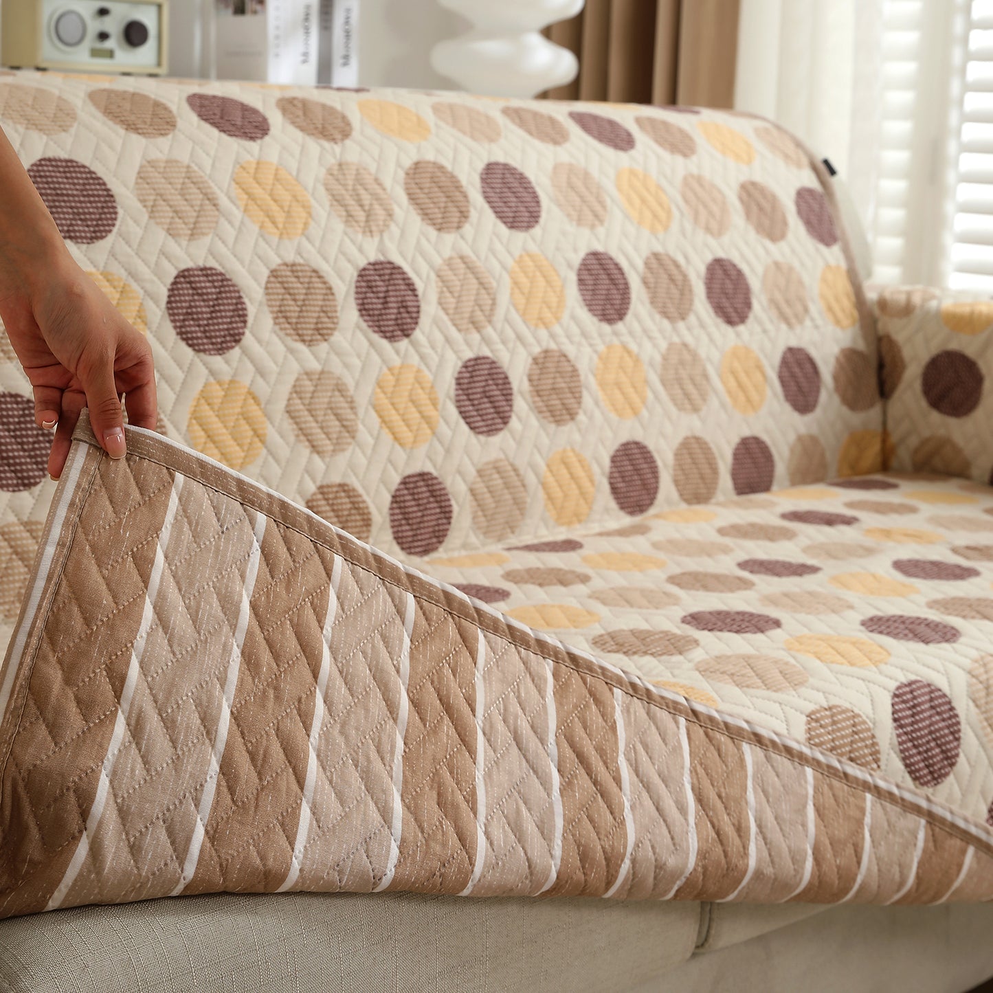 Brown Polka Dot Printed quilted non slip sofa cover