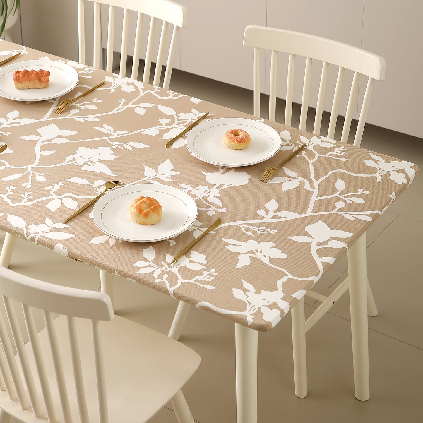 Printed Stretch Fit Water-Repellent & Anti-Slip Table Cloth Cover for 4 Seater / 6 Seater, Buff Brown Sillehoute Floral