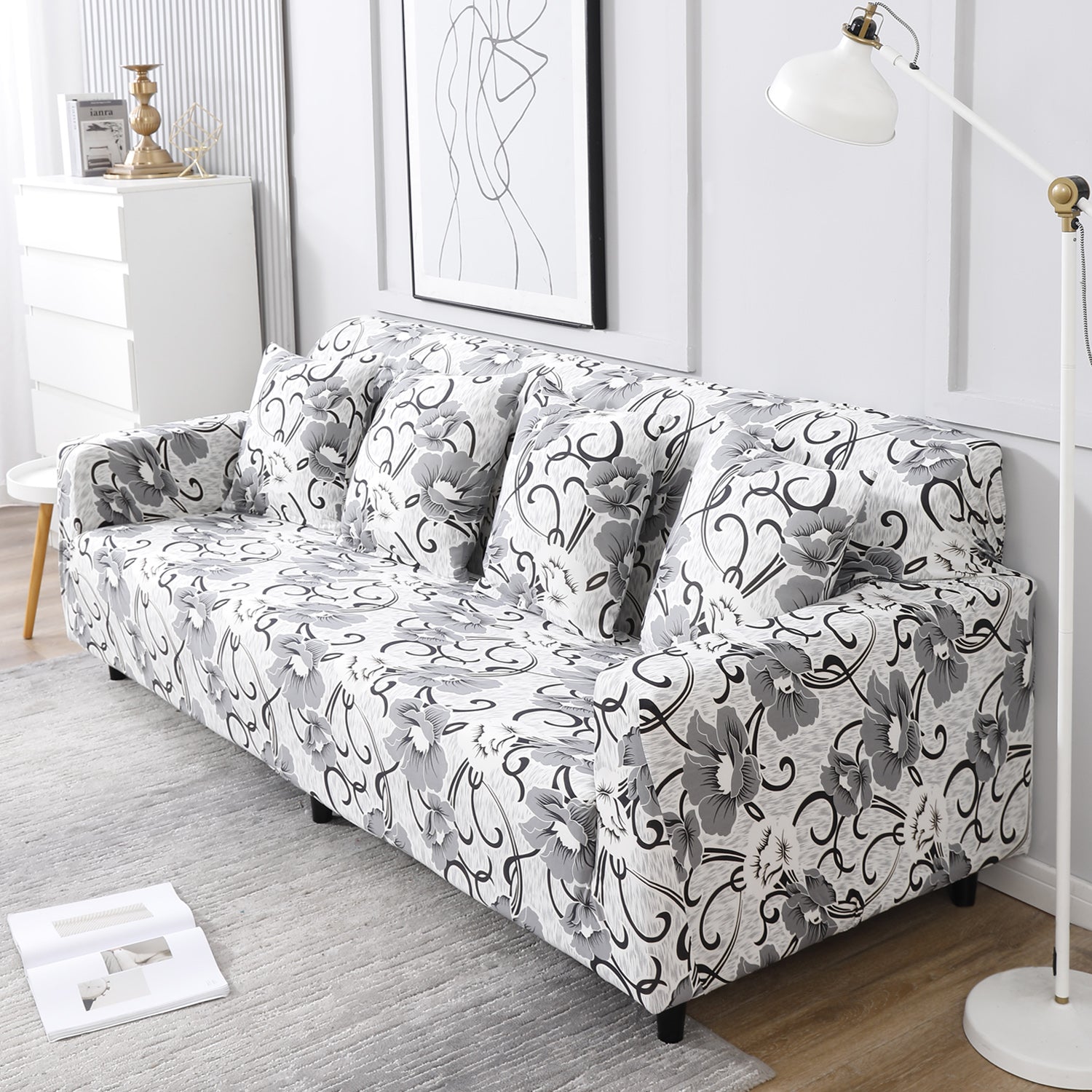 White Grey Flowers Printed, non slip, elastic 4 seater sofa covers