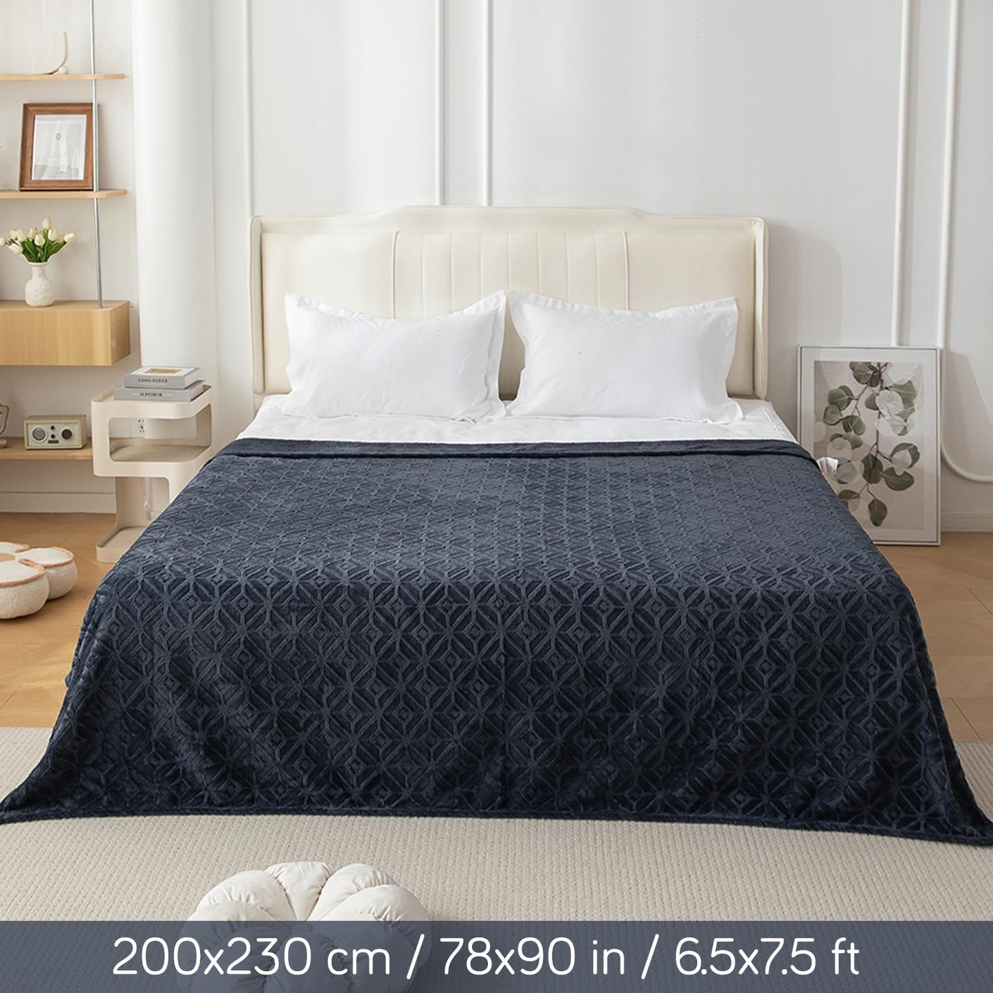 Dark Grey Colour Soft Fleece Blankets | HOKIPO