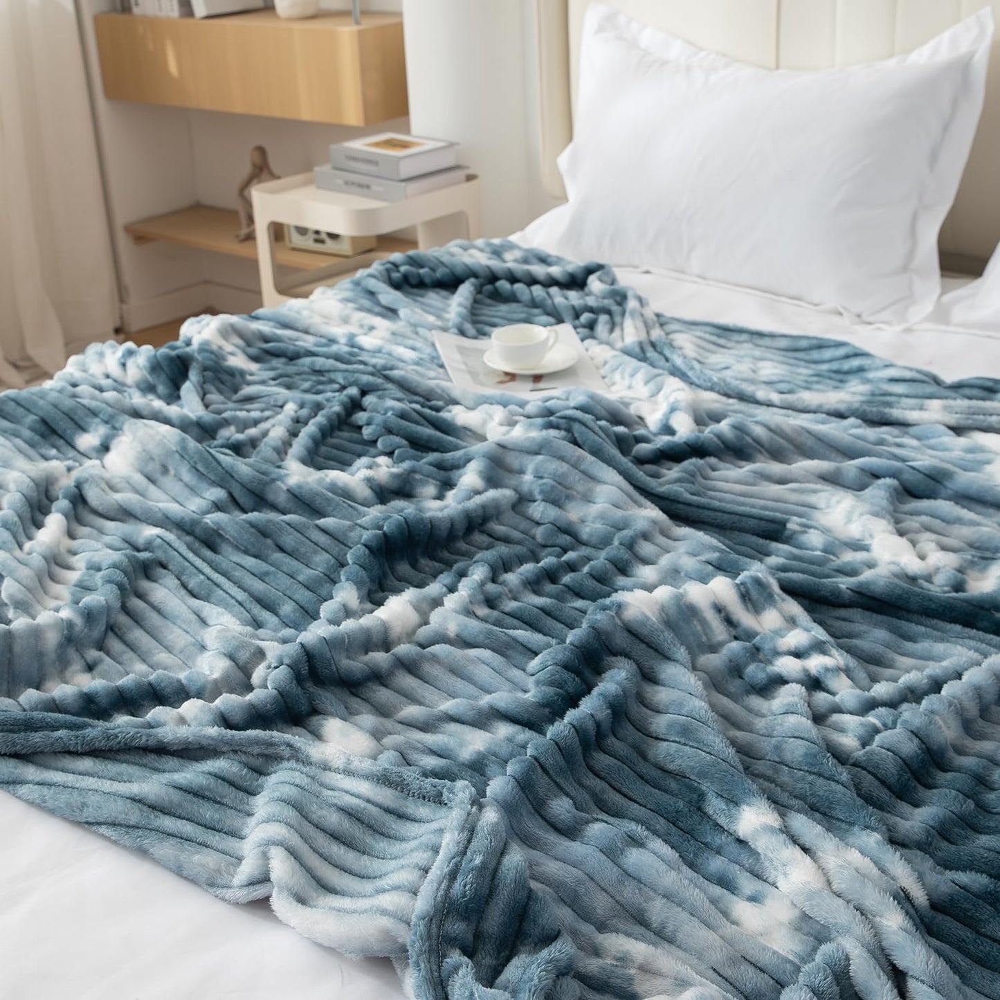 Teal Gradient Cozy Striped Blanket Fleece Blankets | HOKIPO