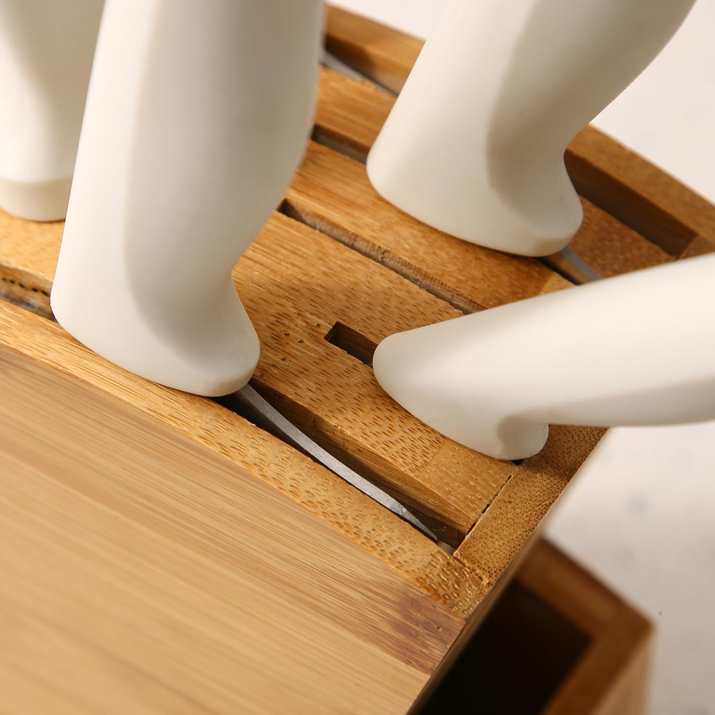 Wooden Knife Holder for Kitchen, Universal Knives Holder Stand with 5 Slots