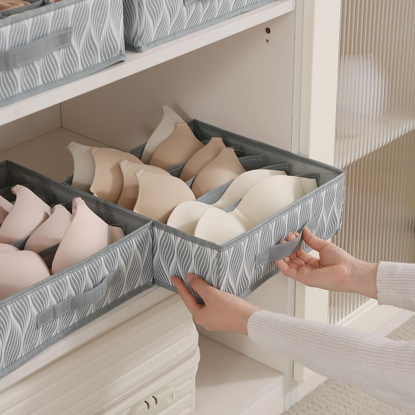 Lingerie Organizer for Women – Bra Organizer for Wardrobe & Drawers | Foldable Innerwear Organiser for Bras, Camisoles | Non-Woven Fabric, Grey leaves