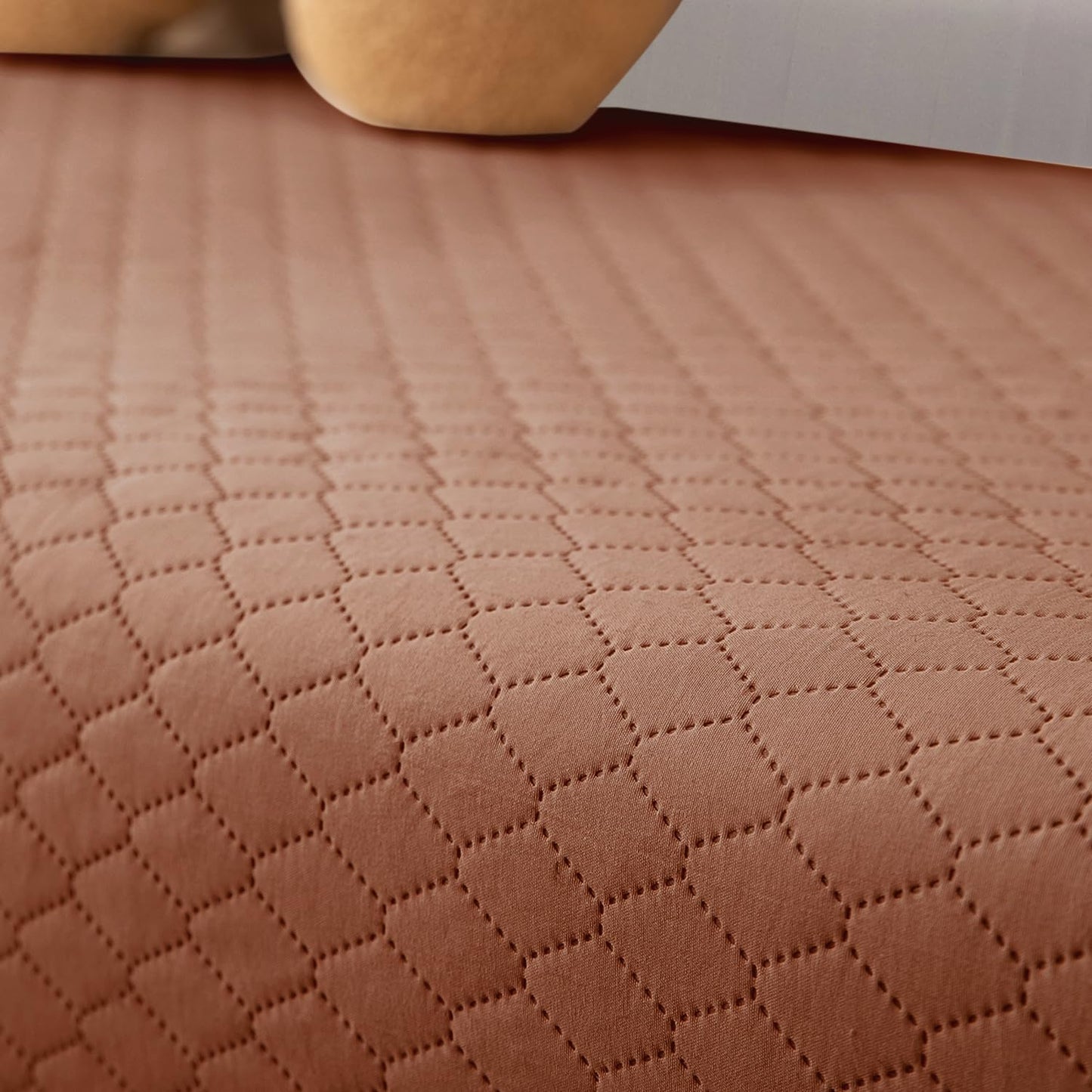 Polyester Quilted Sofa Cover Mats, Brown
