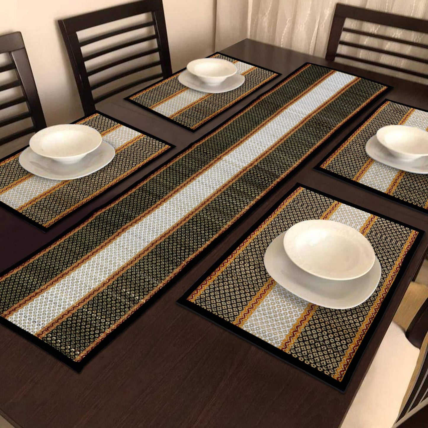 Handmade Madurkathi River Grass Dining Table Mats, Black