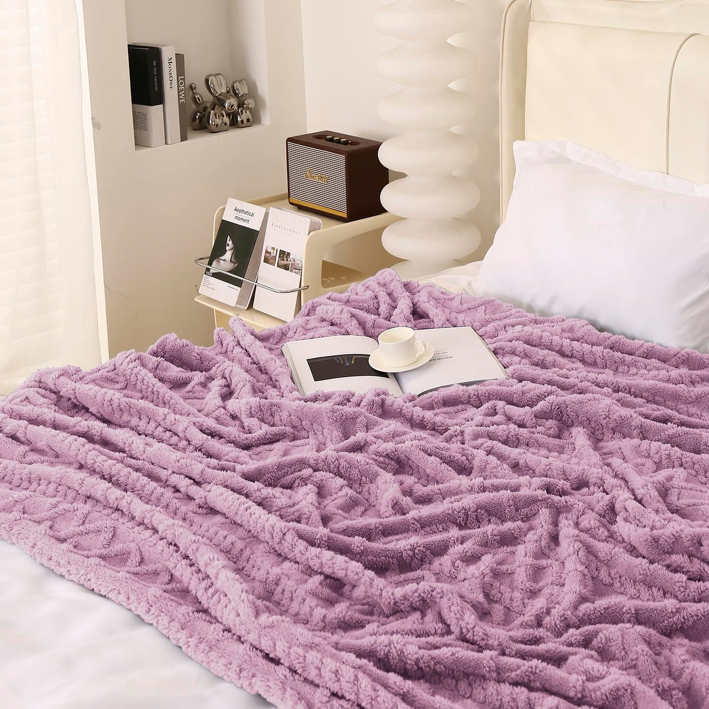 220 GSM Flannel AC Throw Blanket Double Bed Queen, 200x230 cm / 6.5x7.5 feet, Lilac