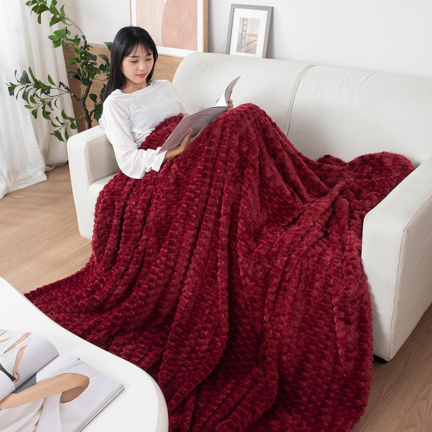 Maroon Colour Double Bed Kambal | HOKIPO