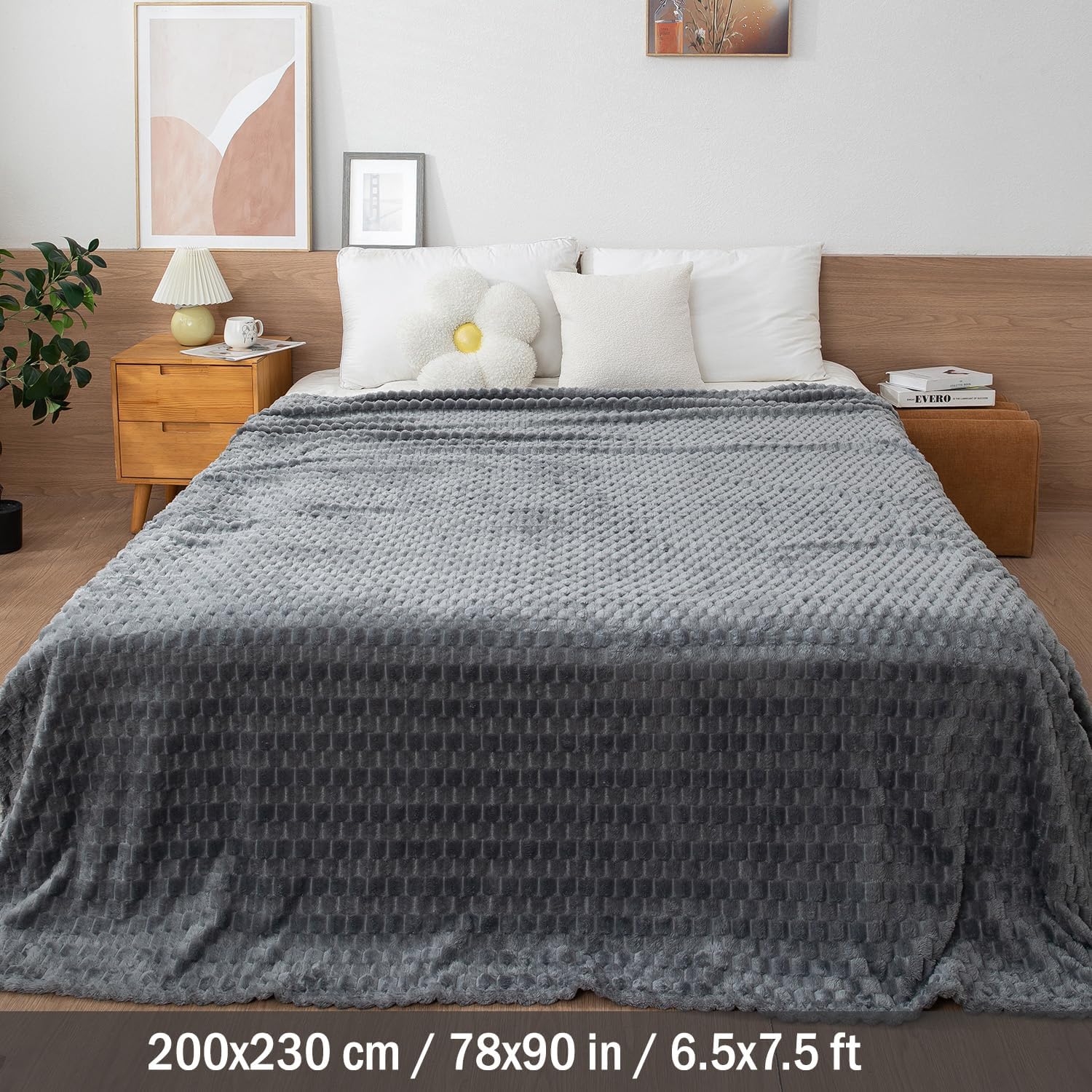 Grey Colour Soft Fleece Blankets | HOKIPO