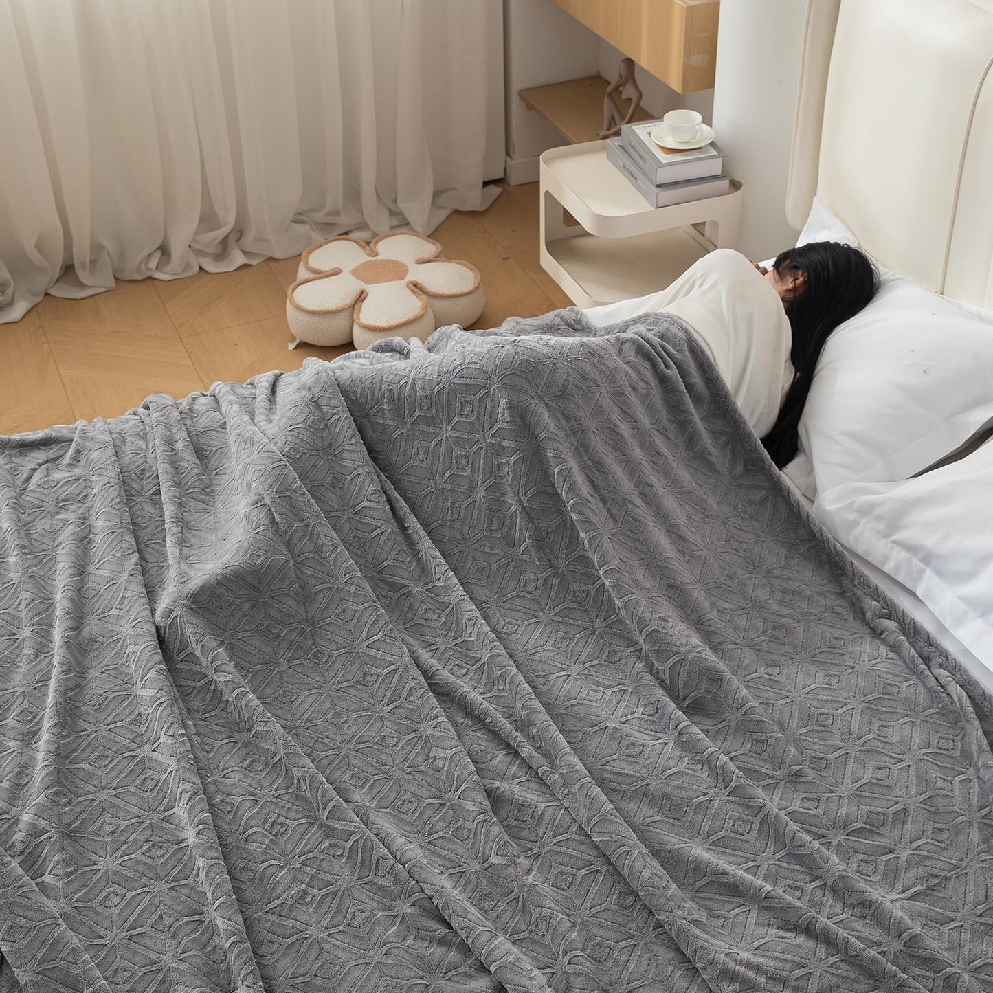 Grey Colour Decorative Diamond Pattern AC Blanket Double Bed | HOKIPO