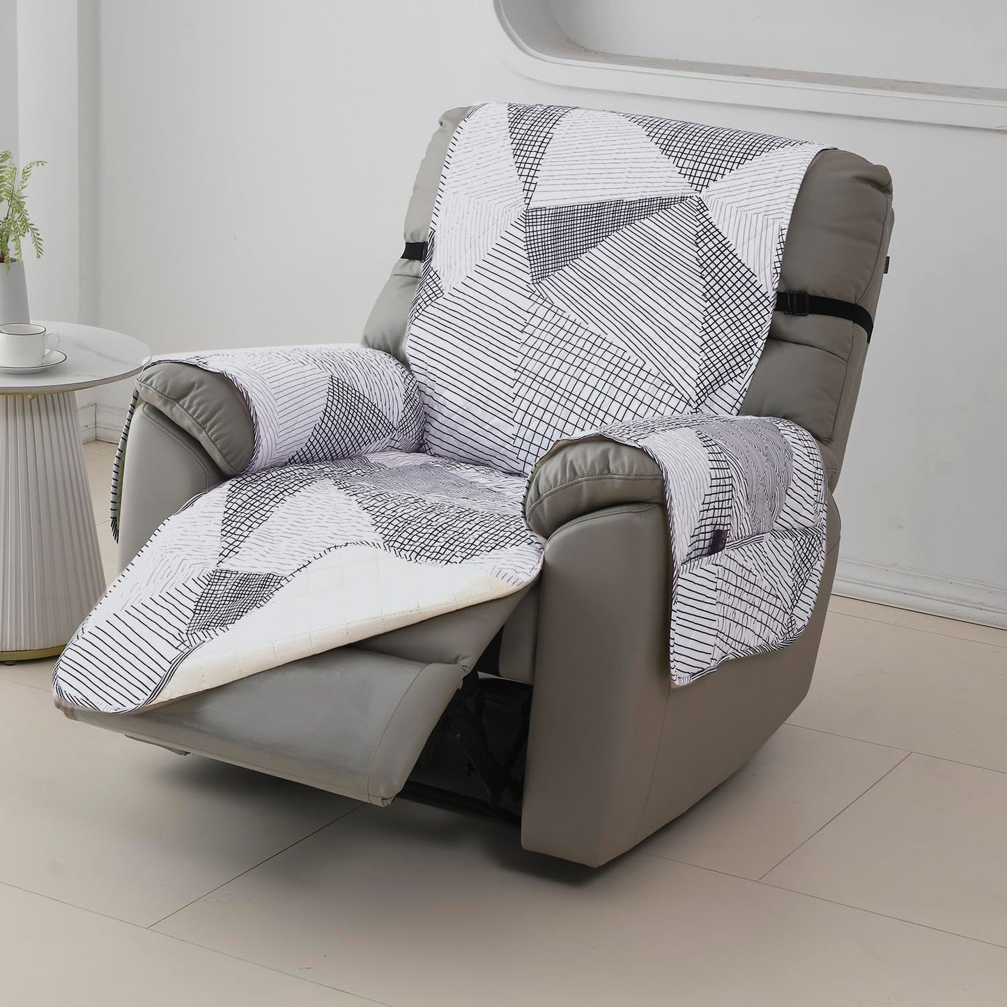 Quilted Recliner Water Repellent & Waterproof Cover for Small / Large - Snow White Black Geometry