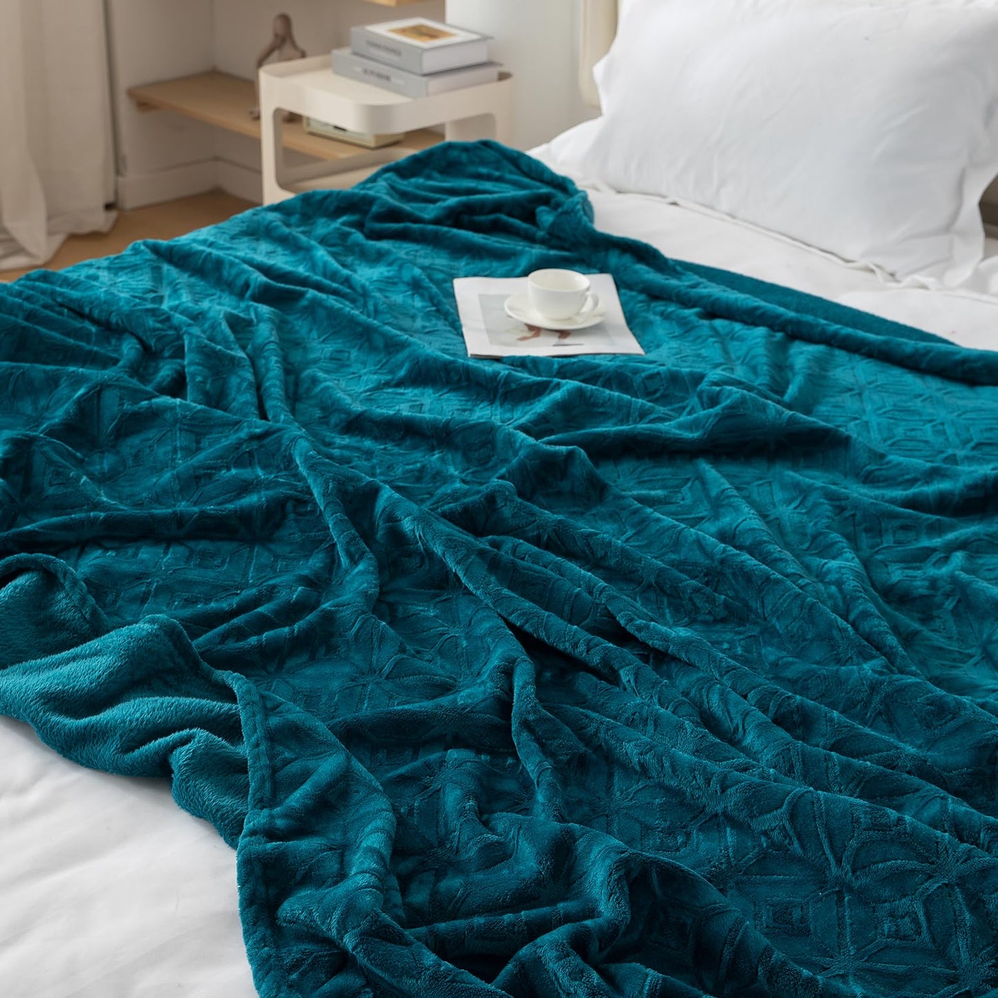 Buy Teal Soft, Warm, Luxury Fleece Double Bed Blanket / Throw| HOKIPO