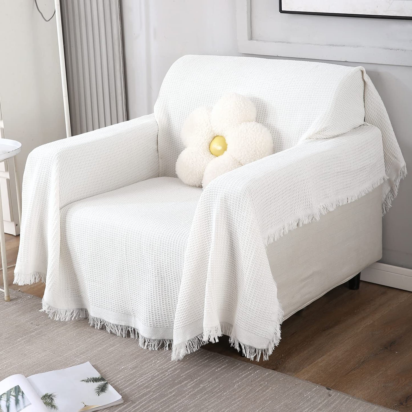 1 Seater elegant white colour polycotton sofa throw of size 180(D)x180(L)