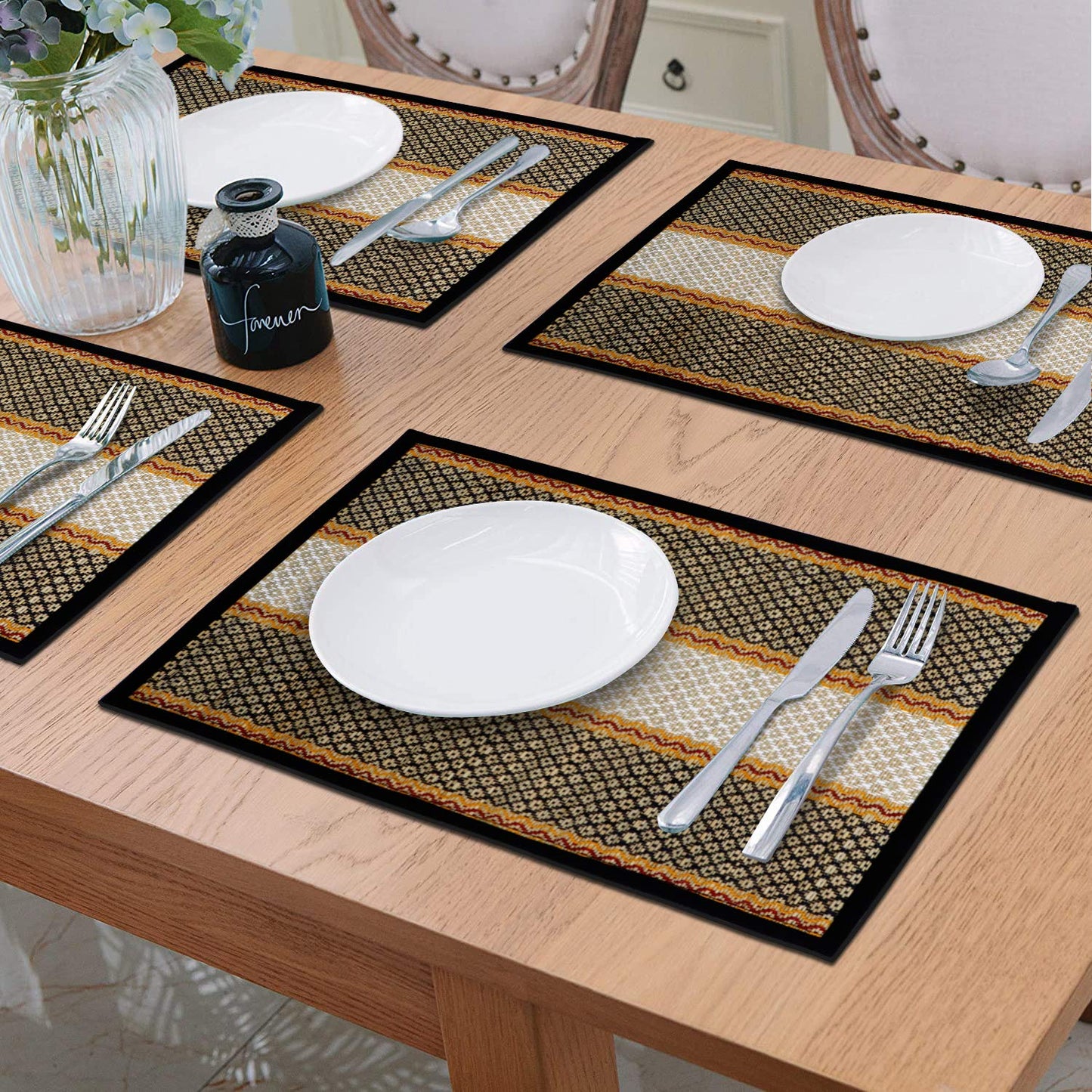 Handmade Madurkathi River Grass Dining Table Mats, Black