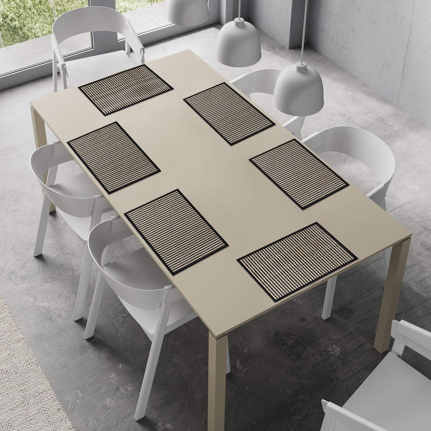 Heat Resistant Bamboo Dinner Mats, Black