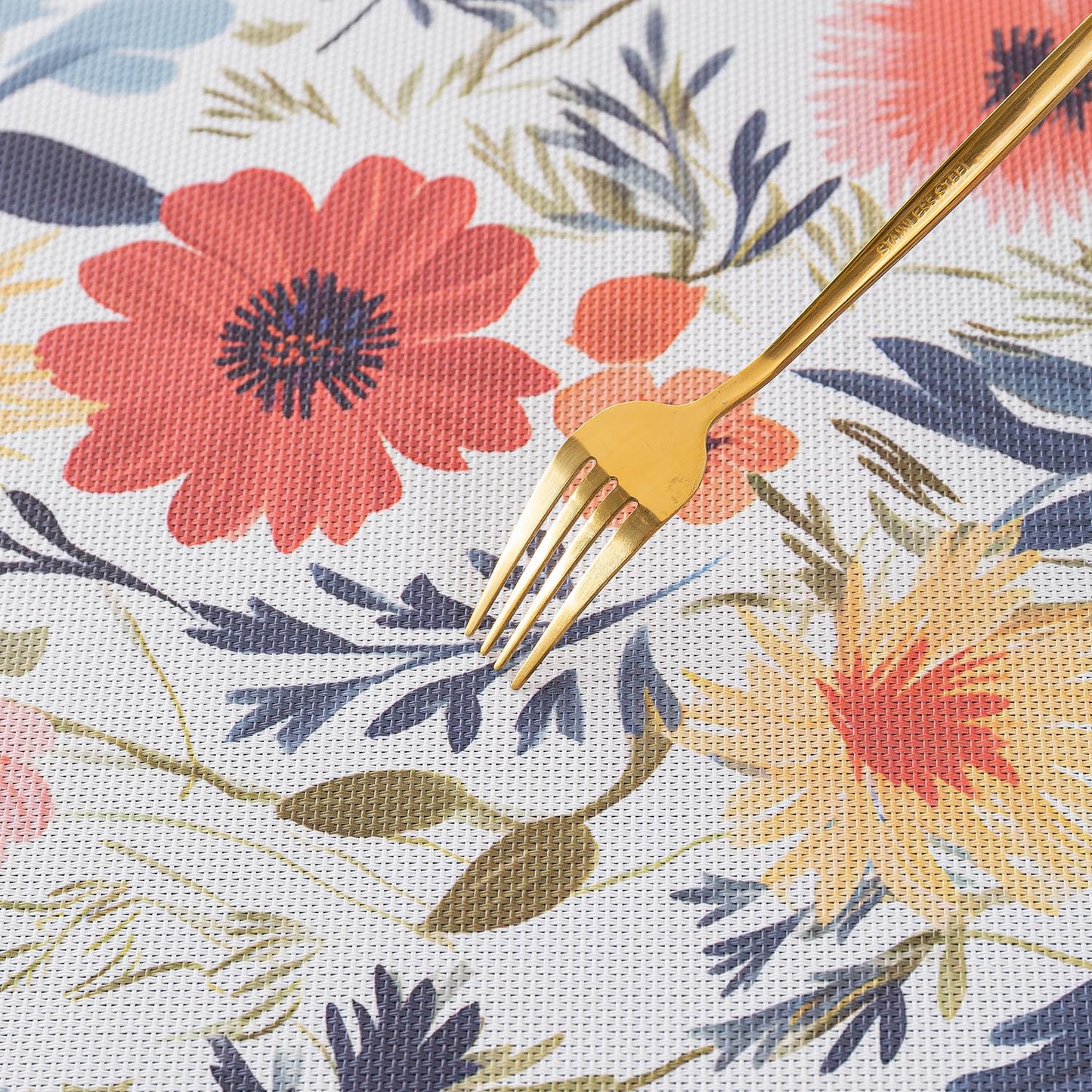 Artistic Flora PVC Washable Mats for Dining Table - Chrysanthemum