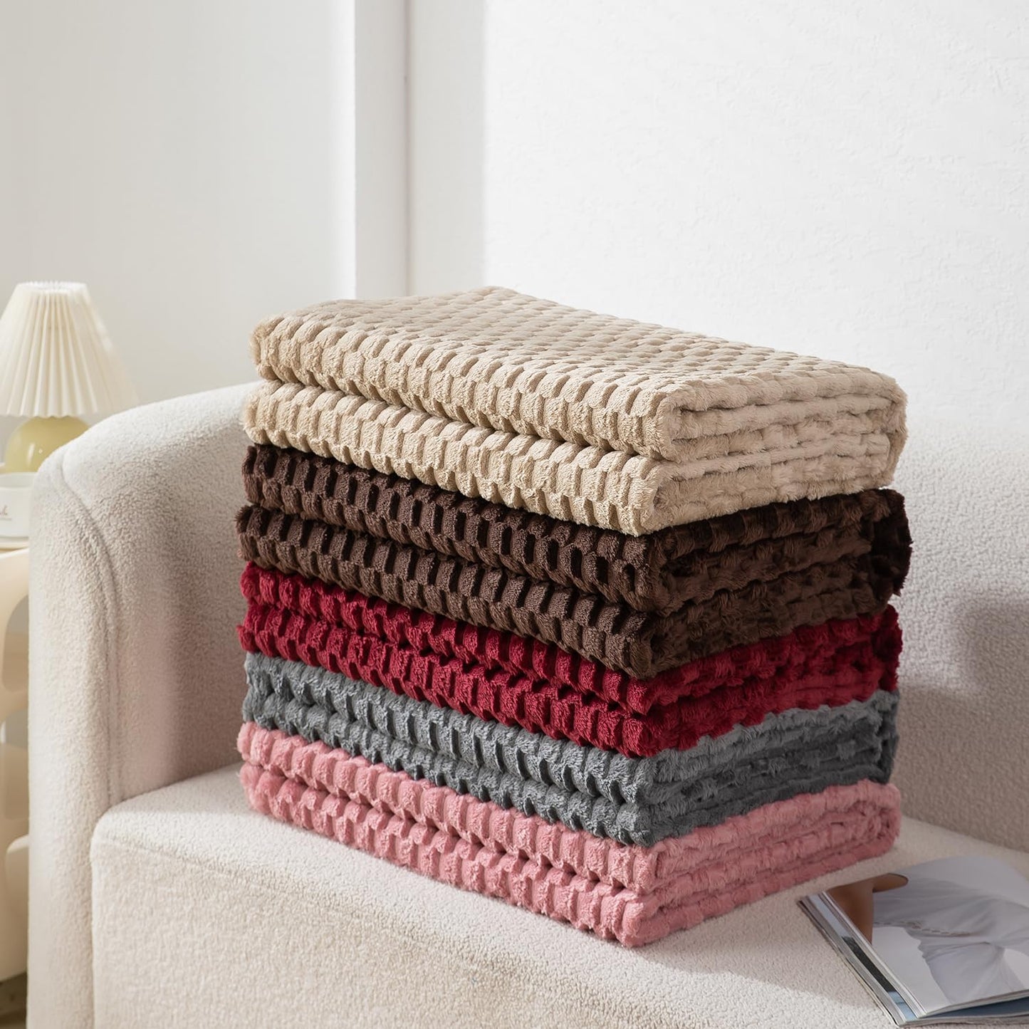 AC Fleece Blanket Queen, Brown