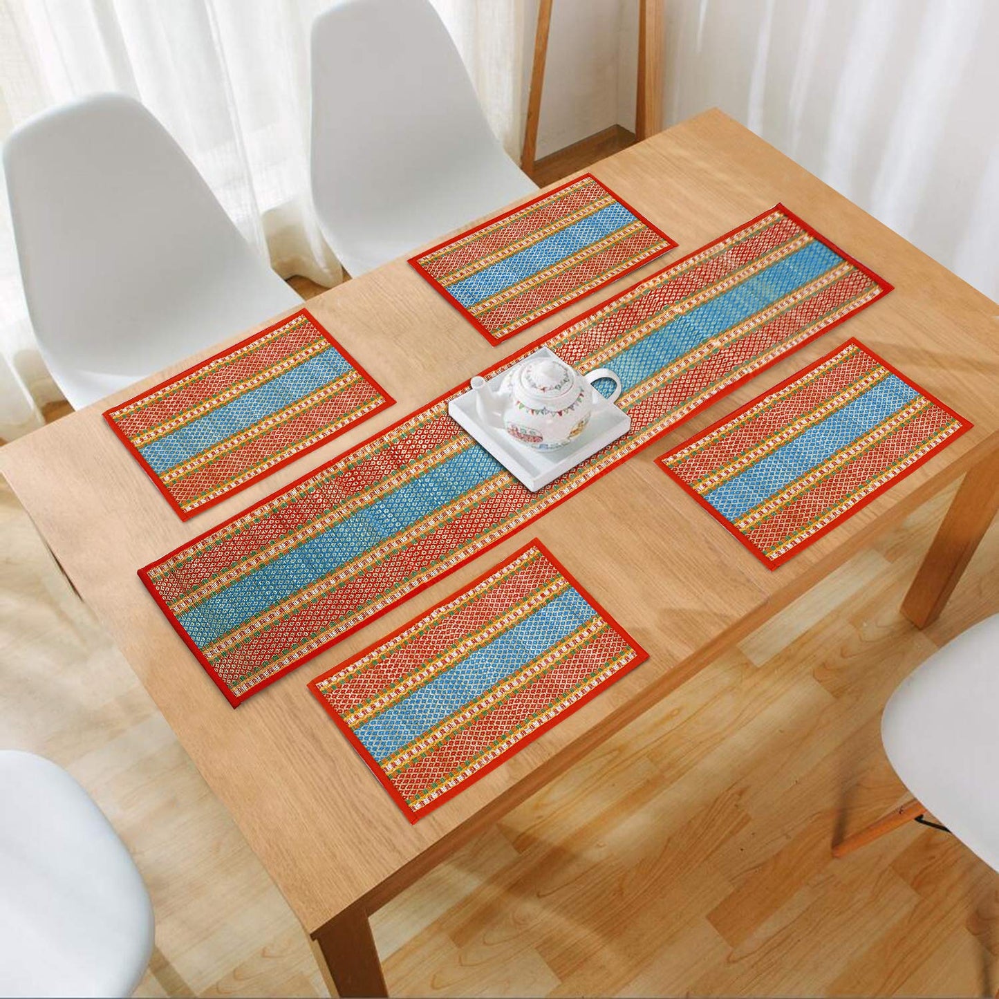Handmade Madurkathi River Grass Dining Table Mats, Red