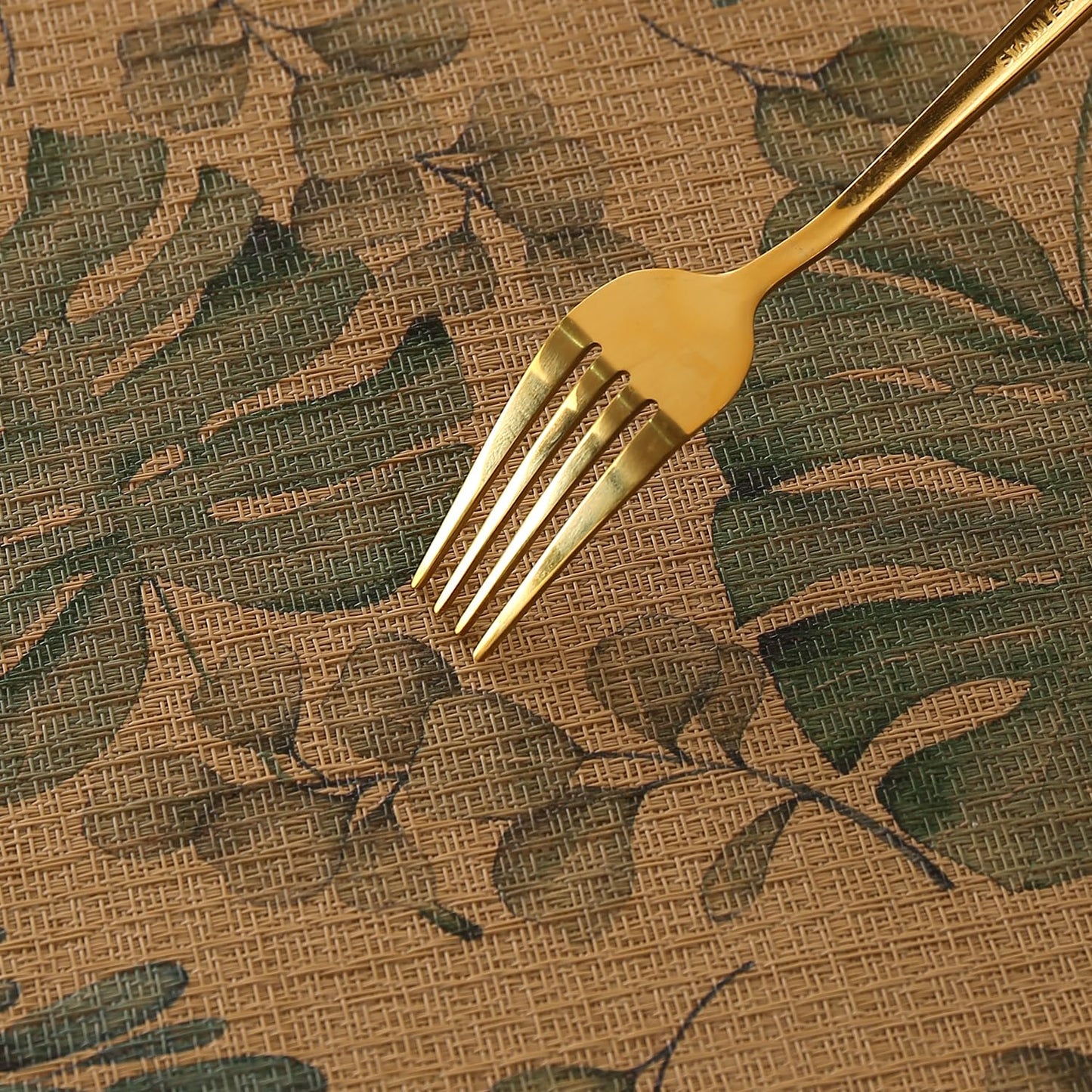 Botanical Tropic PVC Mats for Dining Table - Monstera Leaves