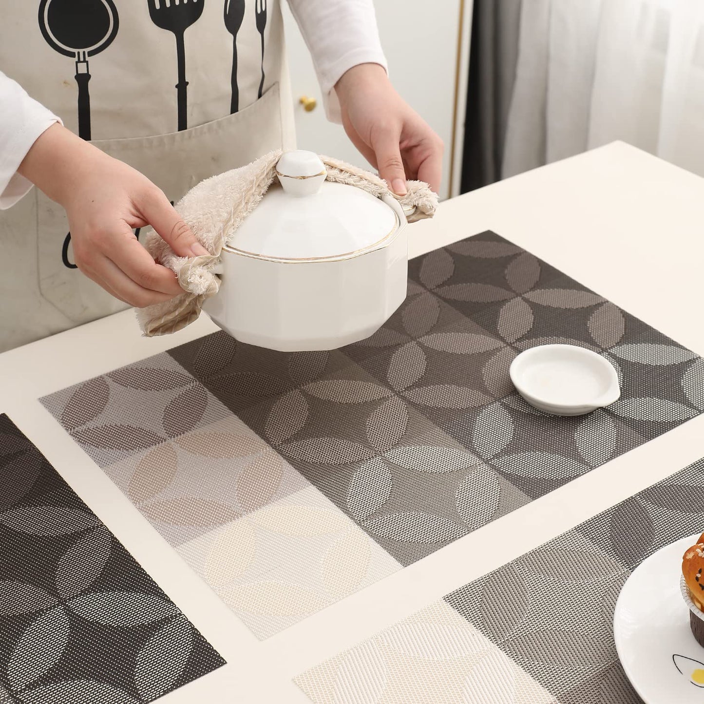 PVC Dining Table Mats, Geometric Grey