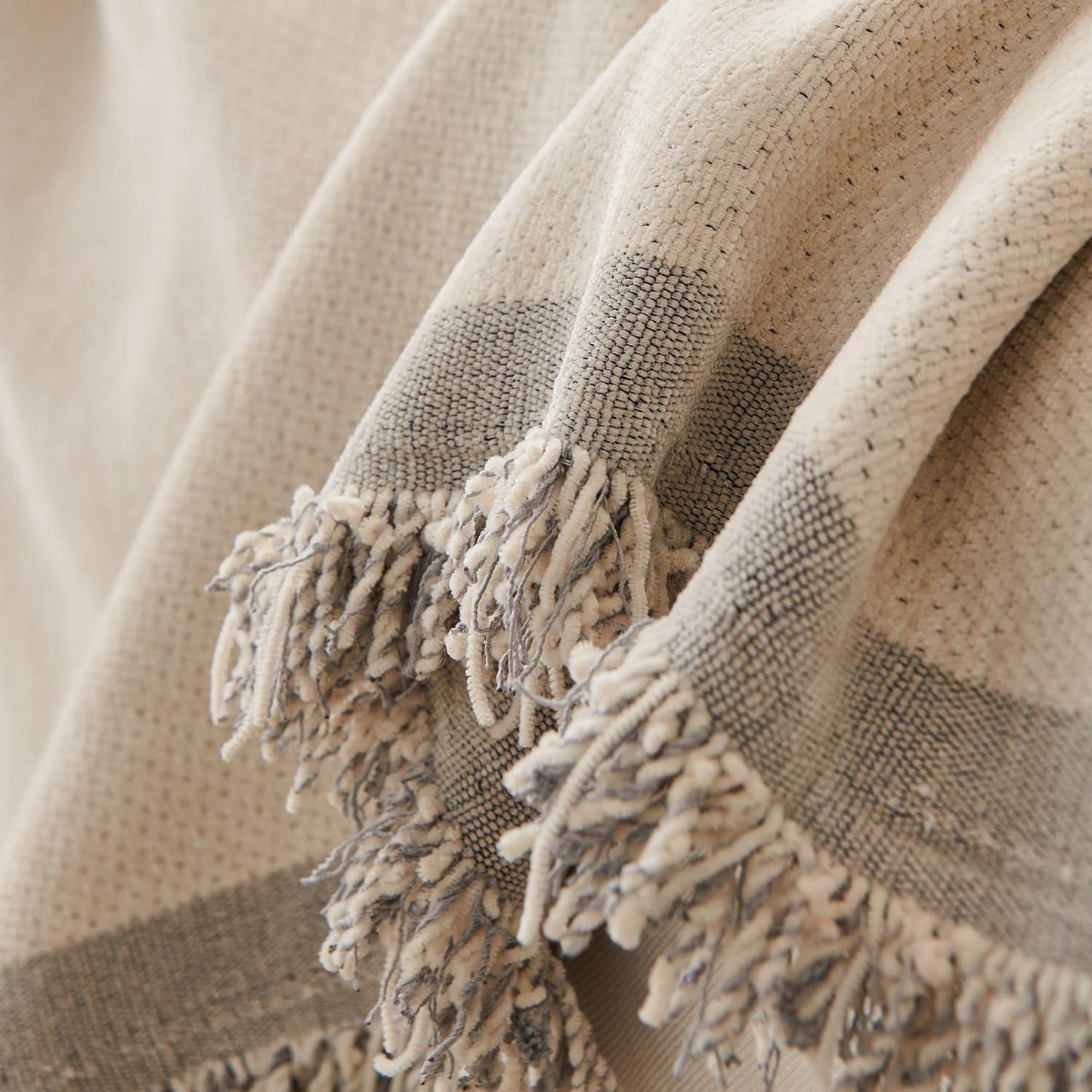 Cloudy Grey, Abstract Line Print Chenille Sofa Throw | Anti - Slip - HOKIPO | Har Ghar ka Humsafar