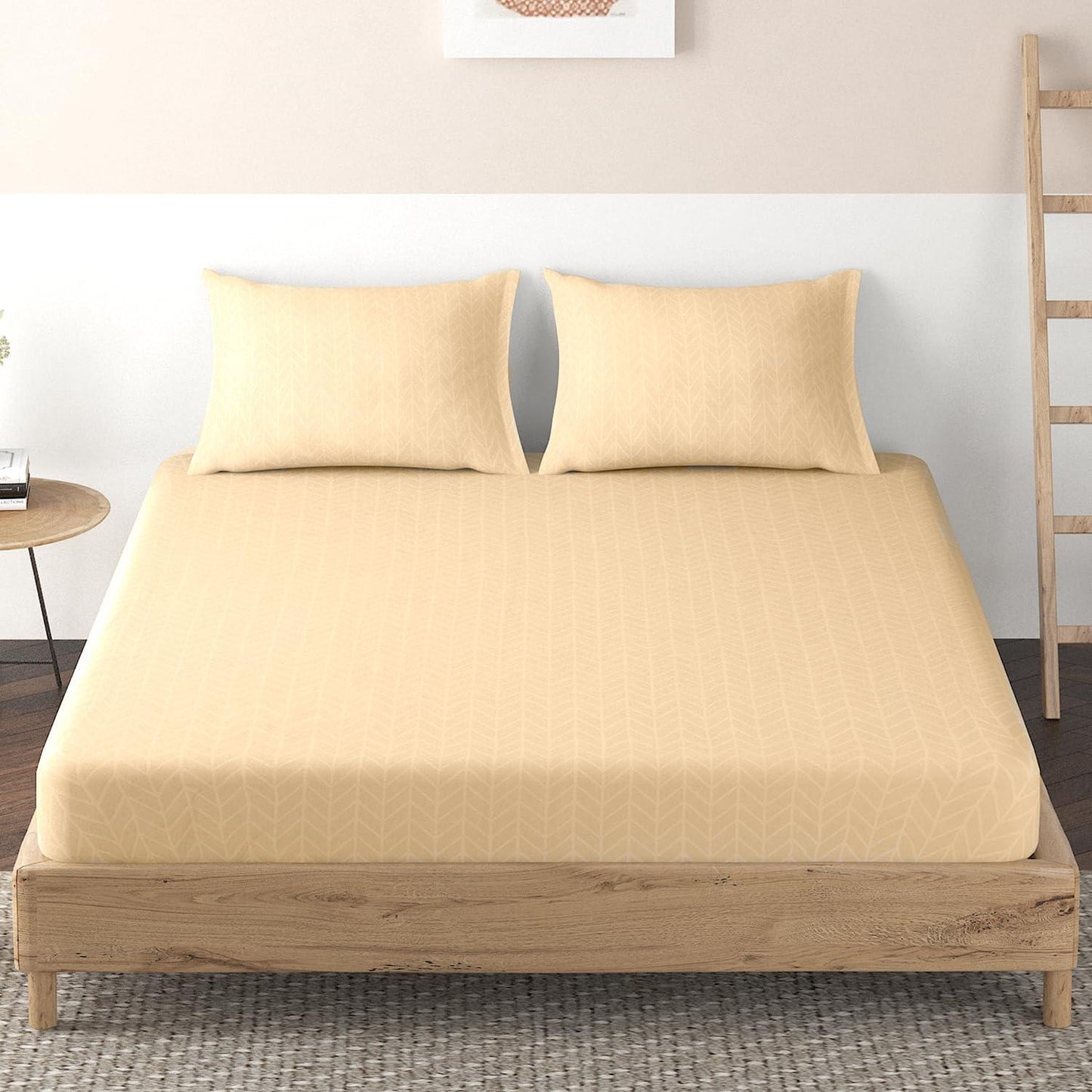 Elastic Fitted Bedsheet, Brushed Microfiber 135 gsm, Herringbone Light Peach