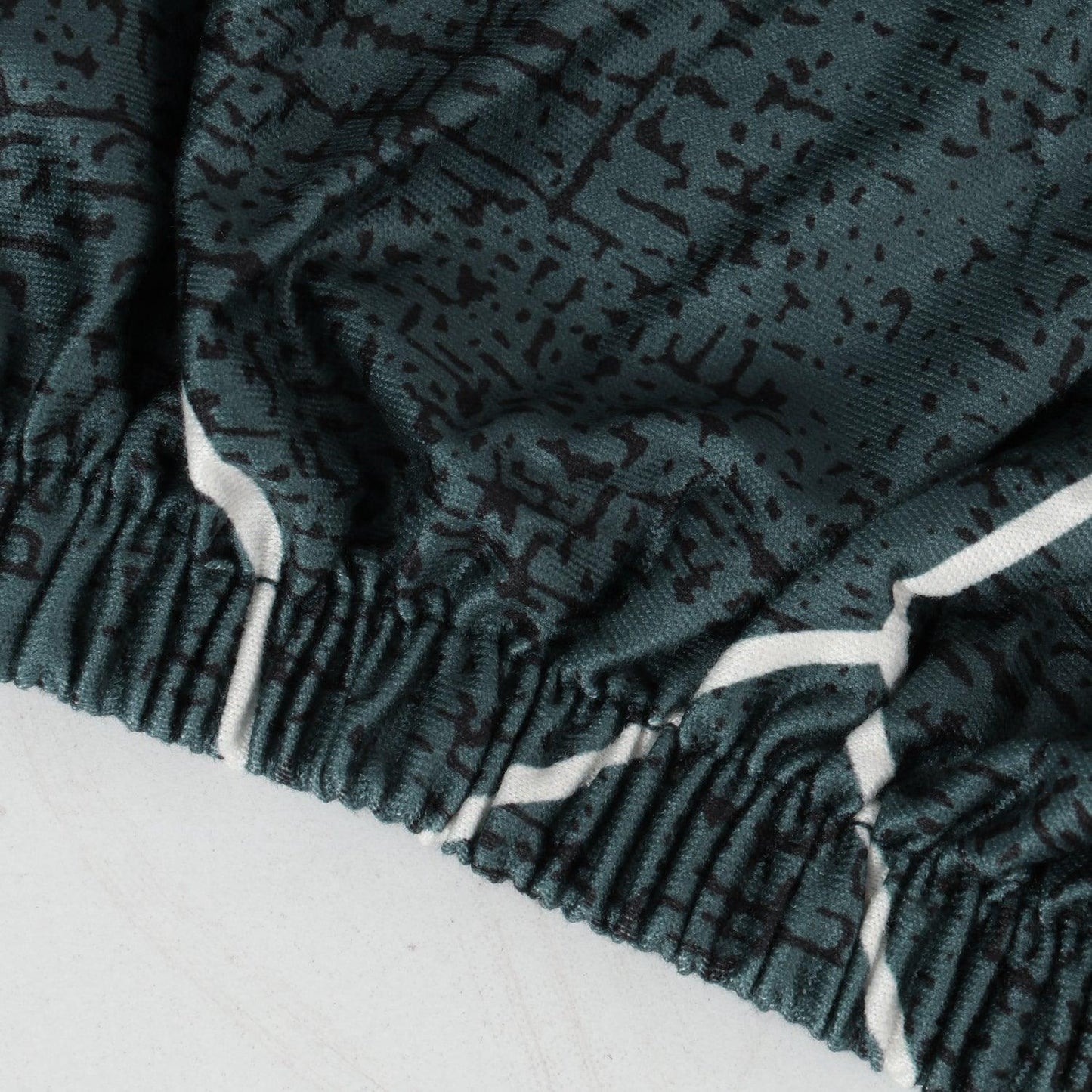 Shadow Grey Pentagon Print Fully fitted dining chair cover set