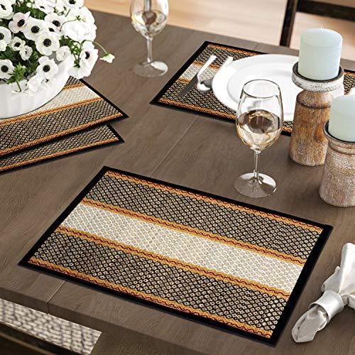 Handmade Madurkathi River Grass Dining Table Mats, Black - HOKIPO | Har Ghar ka Humsafar