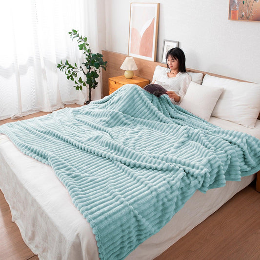 HOKIPO AC Blanket Double Bed Queen, 200x230 cm / 6.5x7.5 feet, Sky Blue - HOKIPO | Har Ghar ka Humsafar