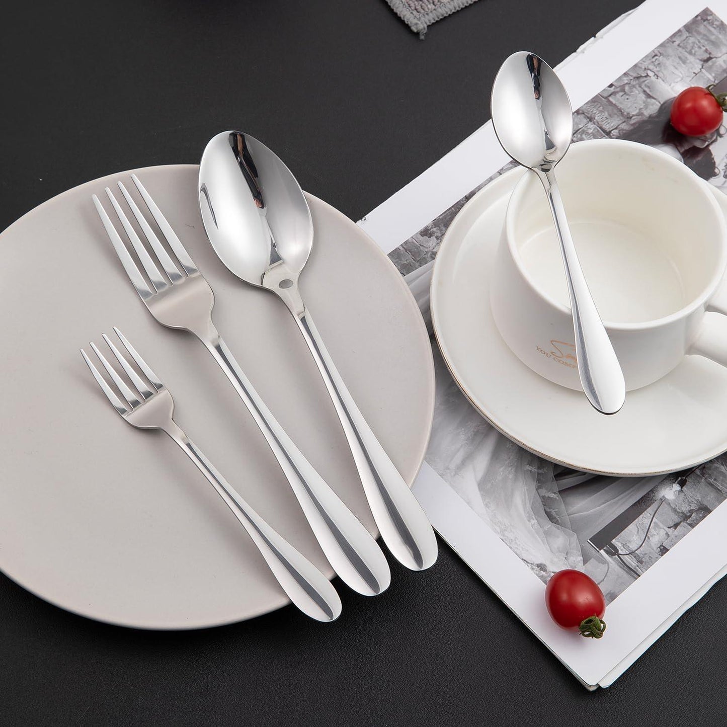 HOKIPO Silver Cutlery Set of 18 / 24 Pcs Stainless Steel, Mirror Finish with Gift Box - HOKIPO | Har Ghar ka Humsafar