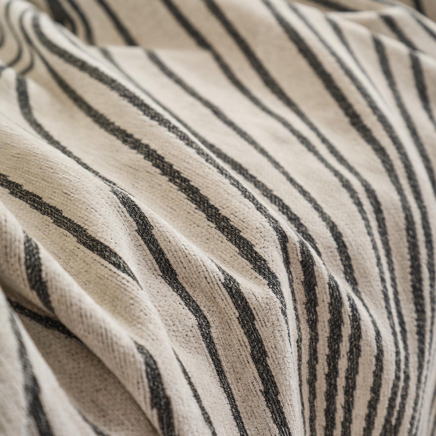 Midnight Black Printed Chenille Sofa Throw | All - Season & Anti - Slip Cover - HOKIPO | Har Ghar ka Humsafar