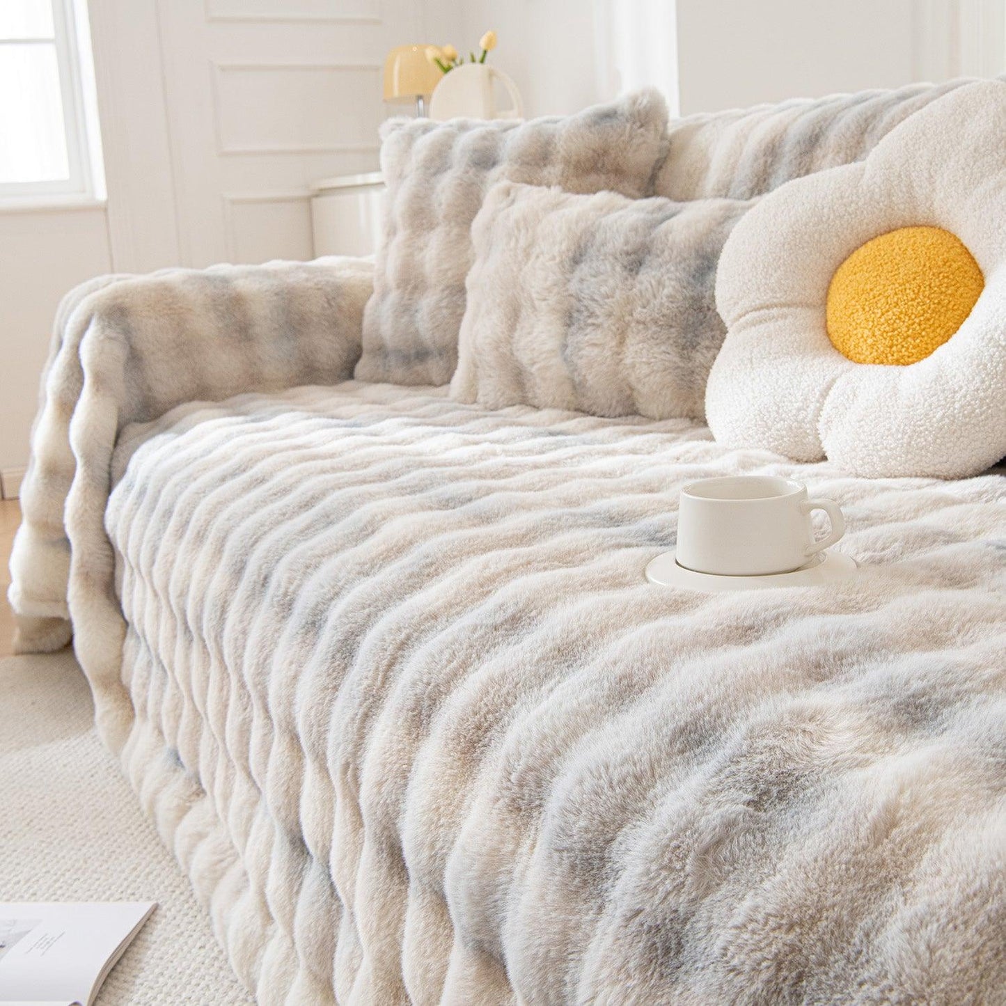 Cream Luxury Gradient Faux Rabbit Wool Sofa Throw – 3 Seater | HOKIPO