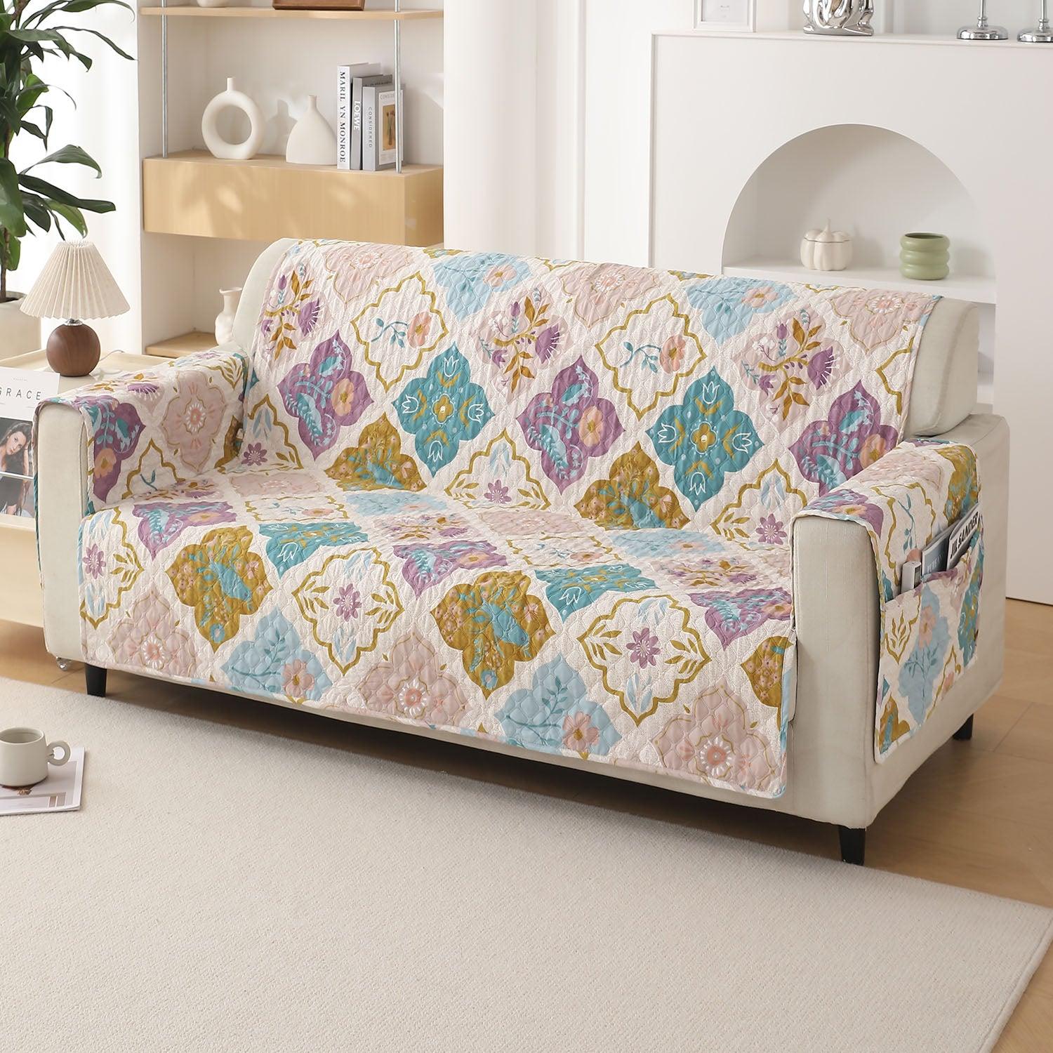 3 Seater Quatrefoil Multicolor Printed quilted sofa cover