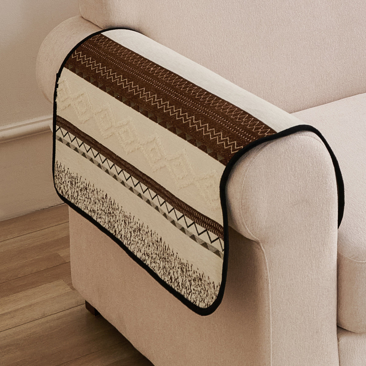 'Valenca Wavy Luxe Series' Boho Geometry Sofa Cover Mat, Brown