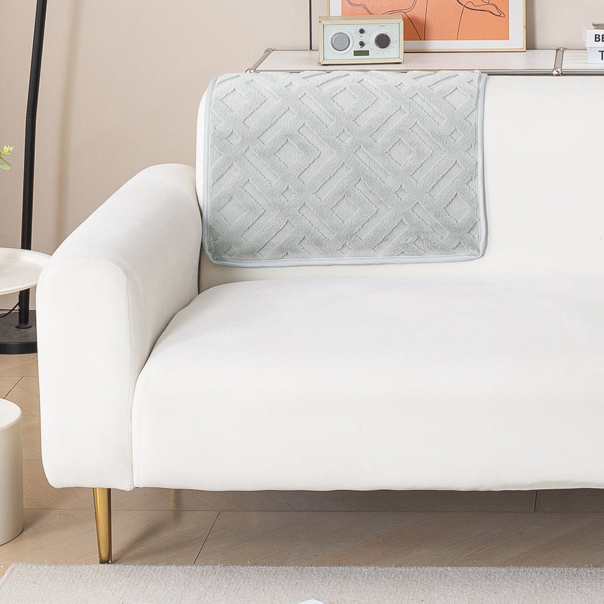 Velvet Maze Sofa Cover Mat, Light Grey