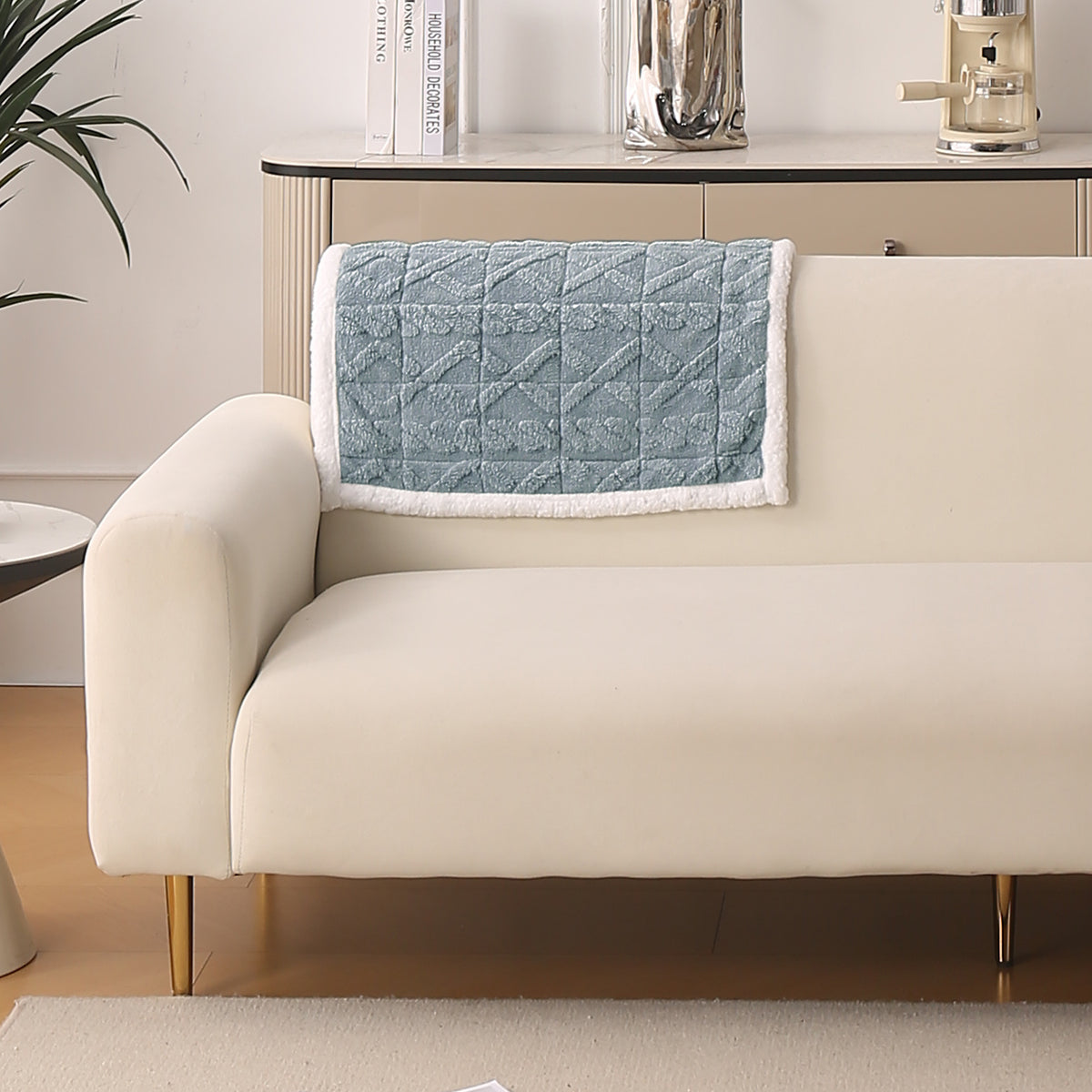 'Italian Caelora' Luxury Jacquard Plush Anti-Slip Sofa Cover Mat - Powder Blue