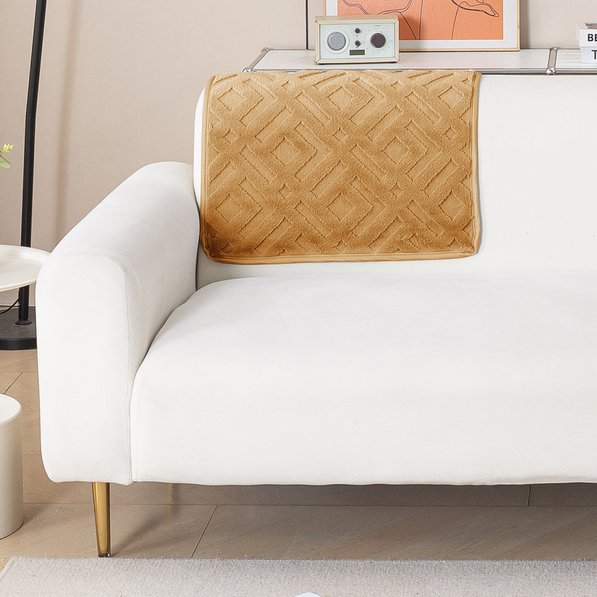 Velvet Maze Sofa Cover Mat, Light Brown
