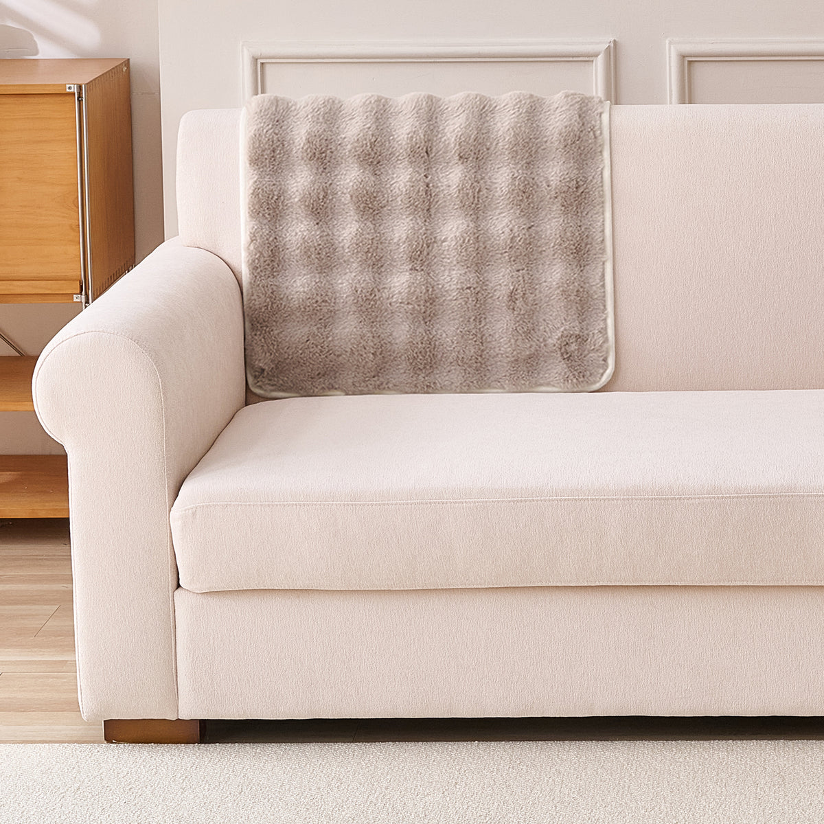 'FurHug' Premium Faux Rabbit Fur Sofa Seat Mats, Latte Brown