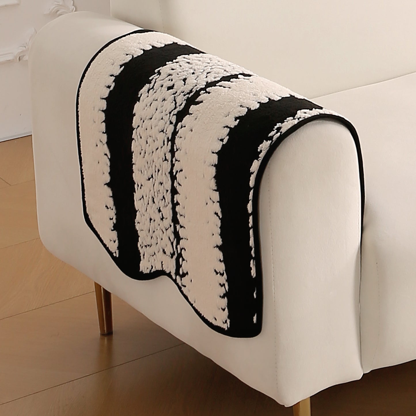 Luxury Wavy Plush Anti-Slip Sofa Cover Mats - Black