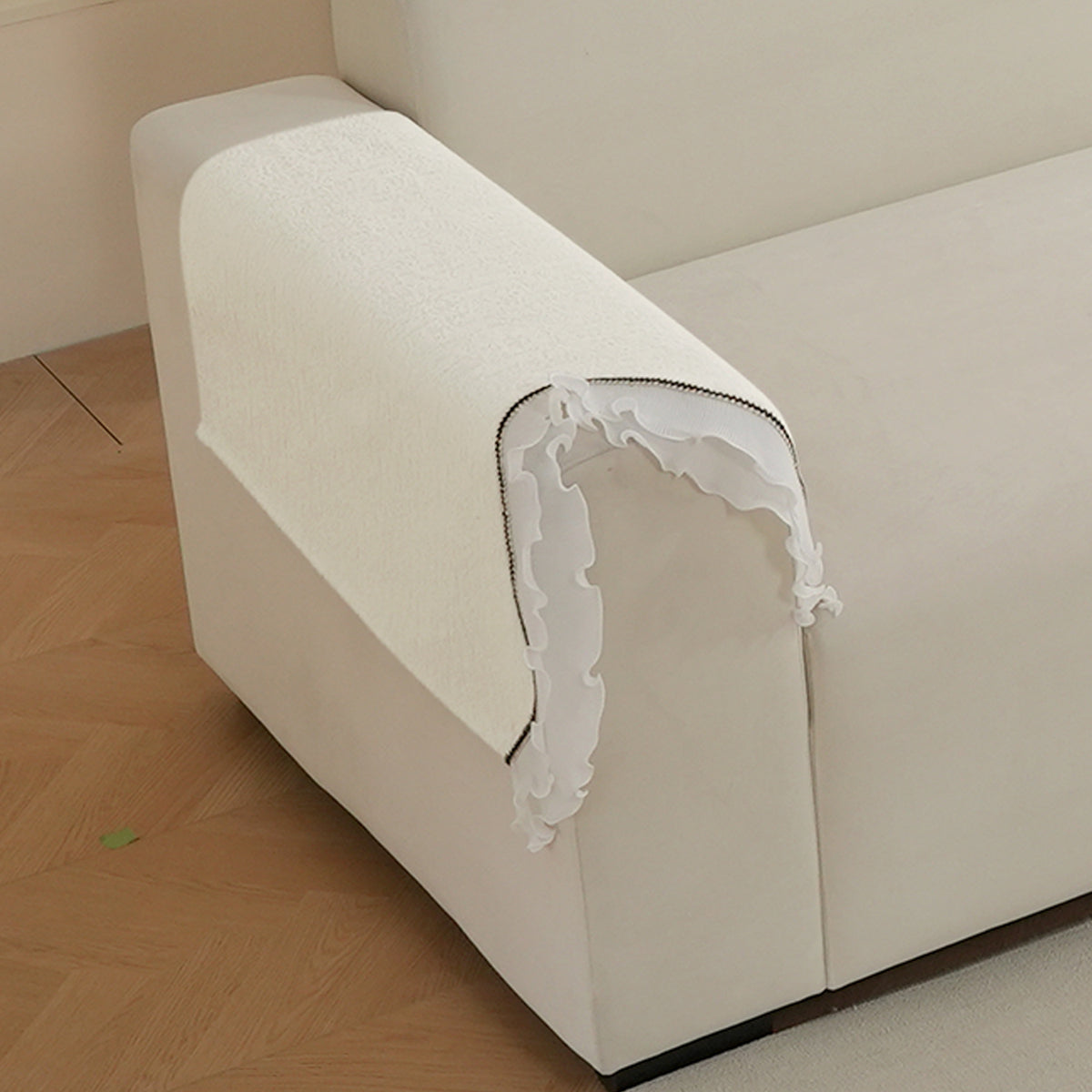 French Classic Frill Wavy Sofa Cover Mat, Snow White Ivory